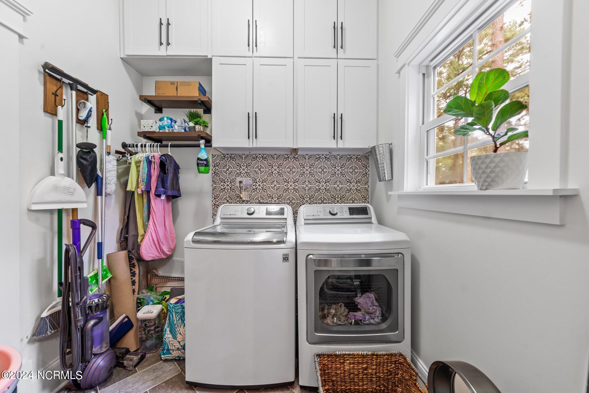 306 4th Street Property Photo 15