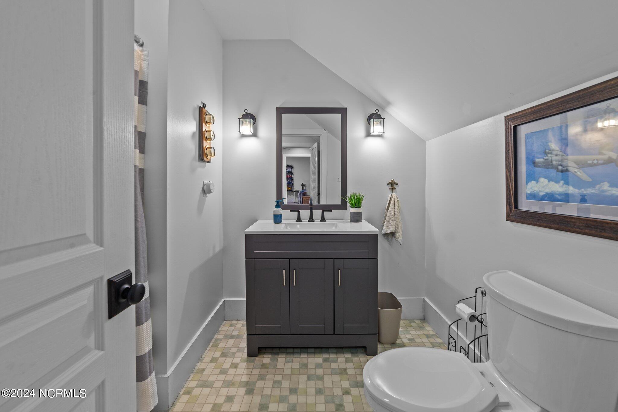 306 4th Street Property Photo 22