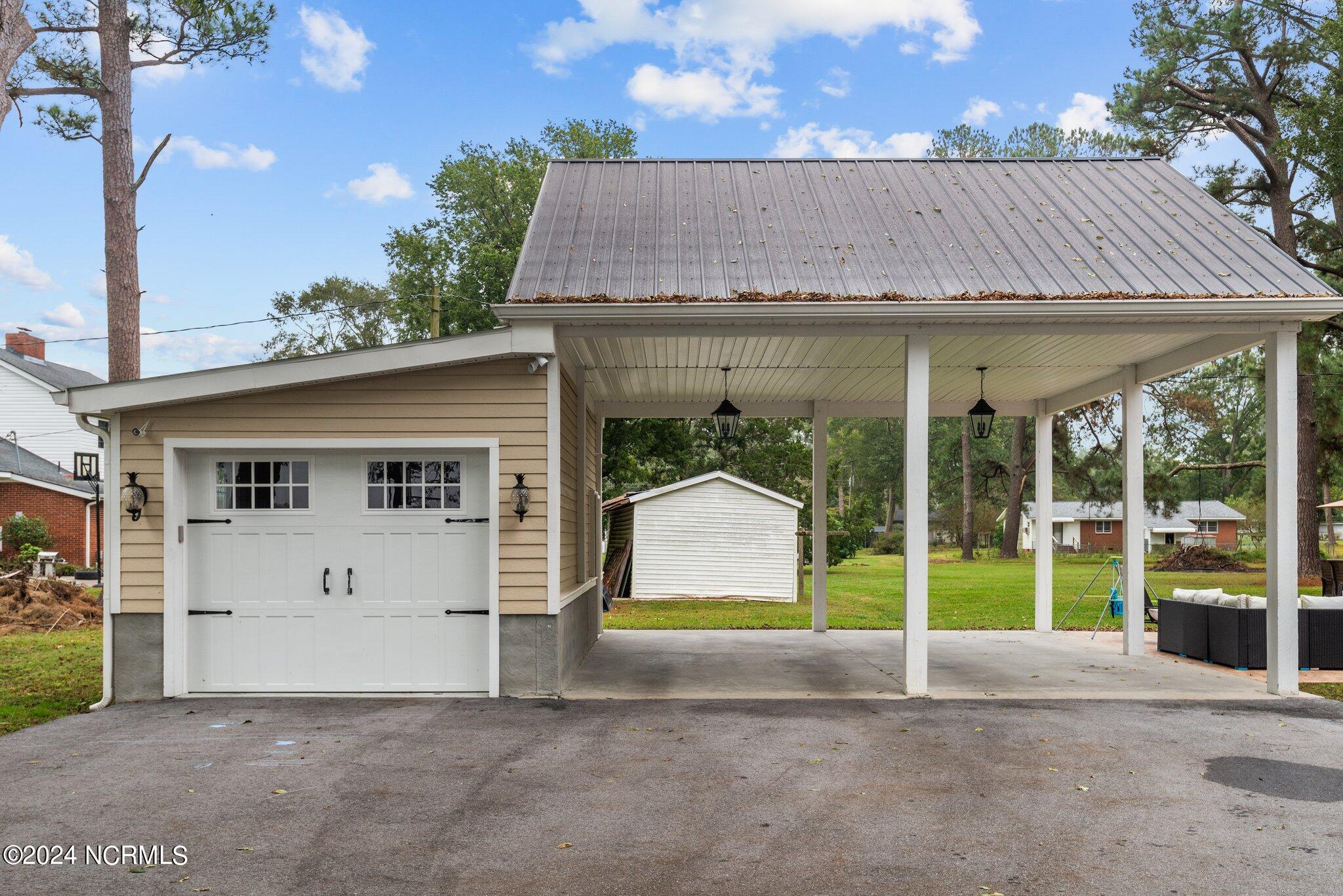 306 4th Street Property Photo 24