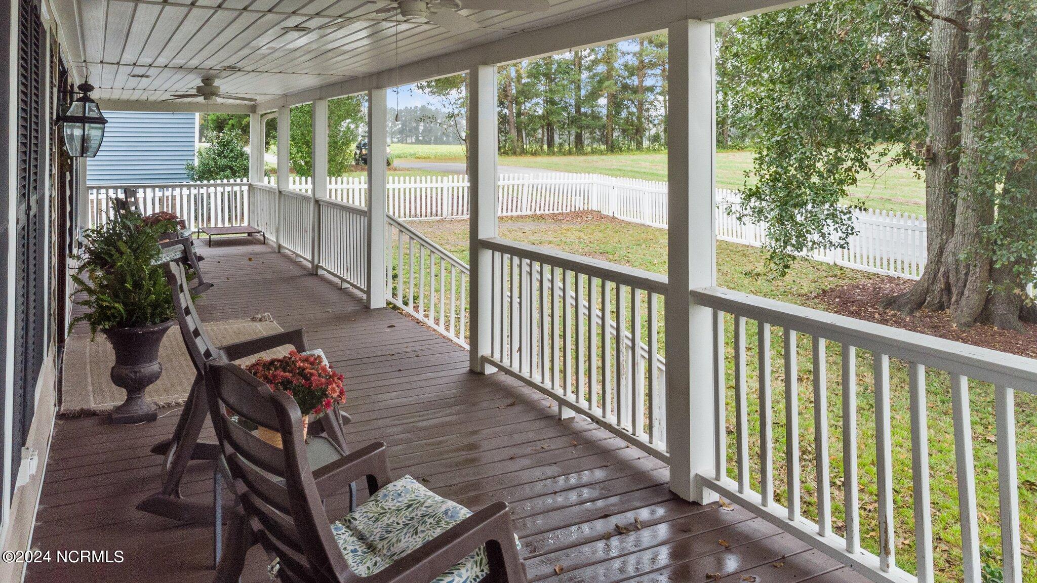 306 4th Street Property Photo 26