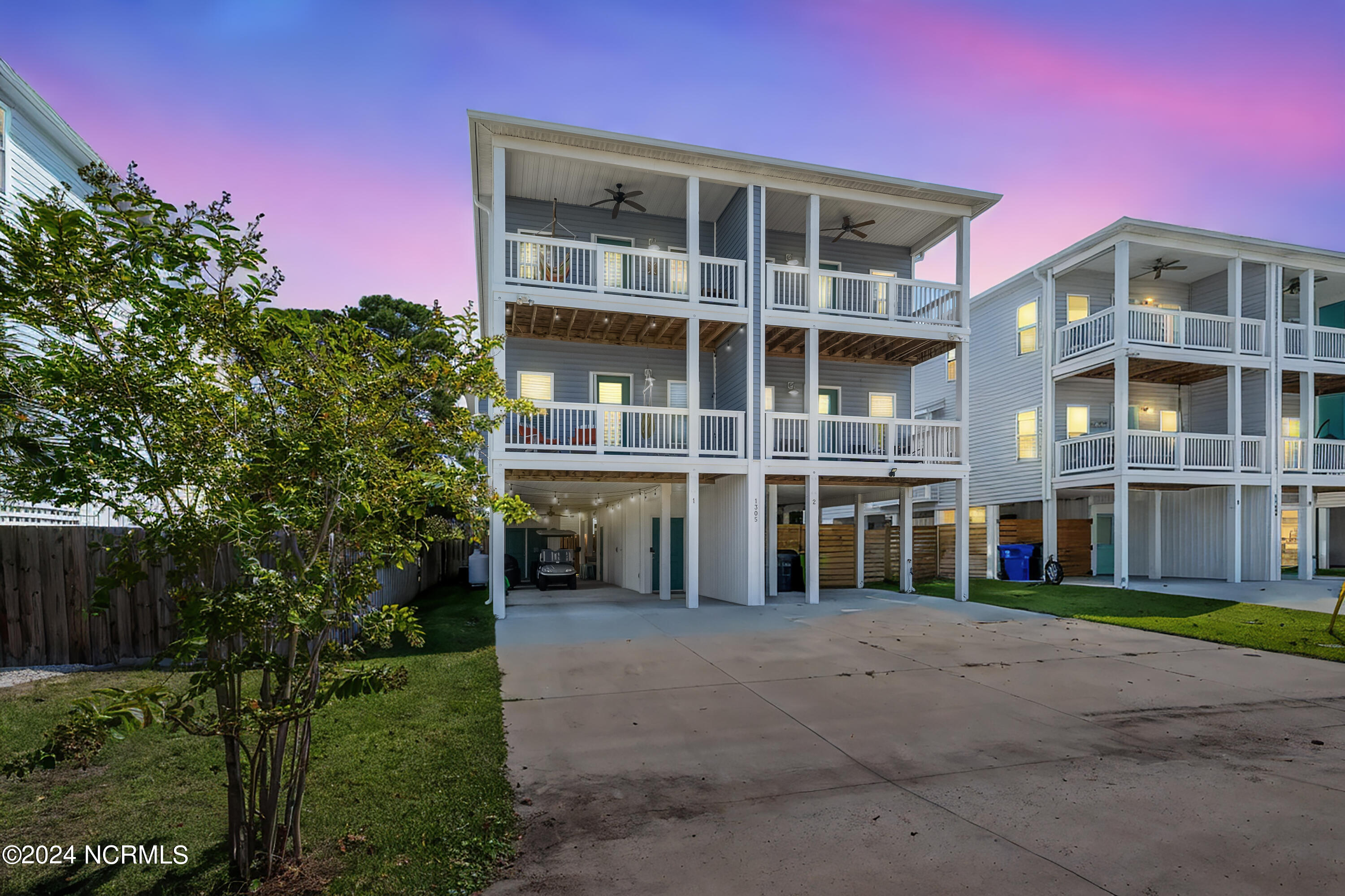 1305 Mackerel Lane Unit 1 Property Photo 2