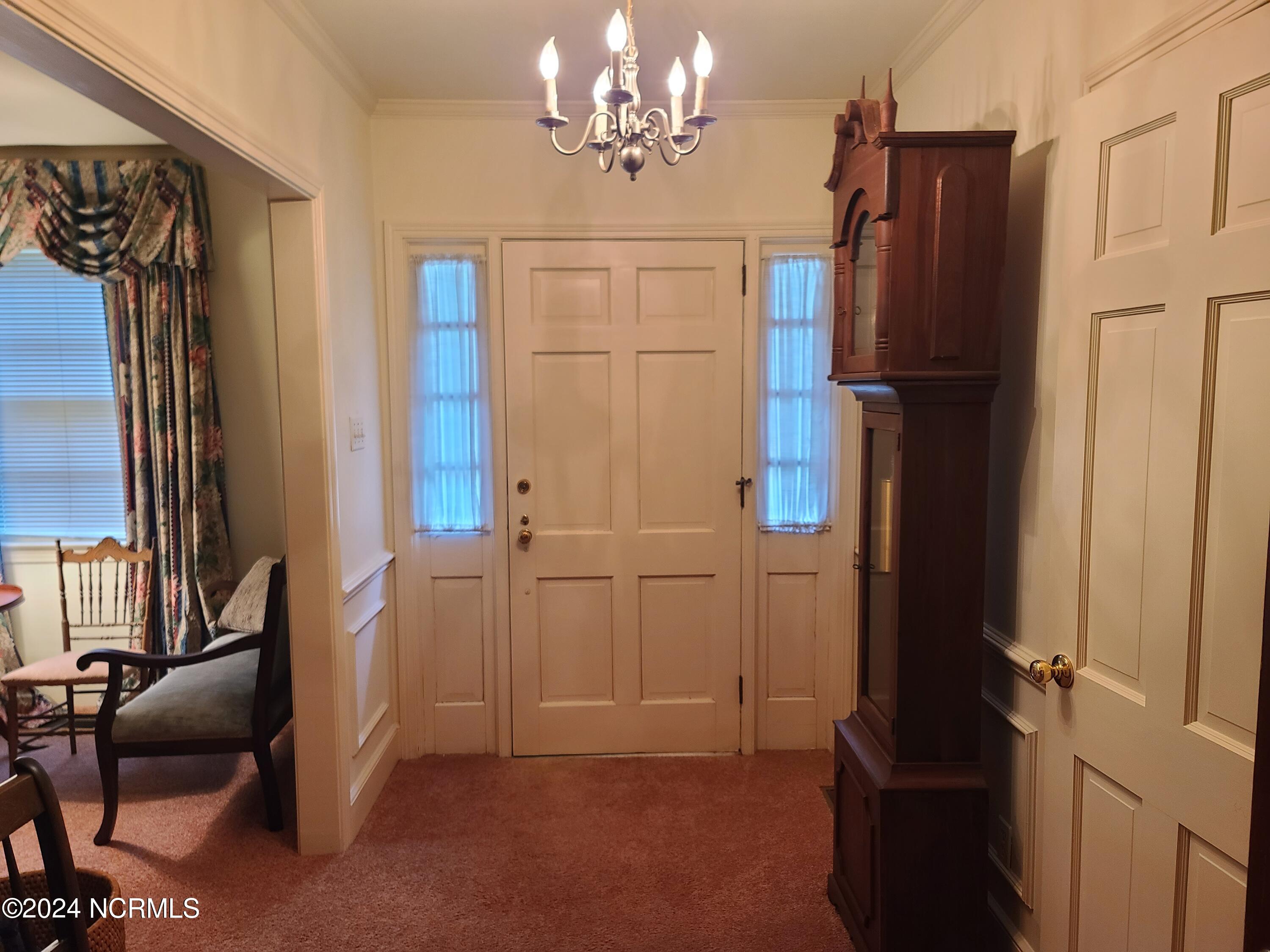 1904 Sedgefield Drive Property Photo 13