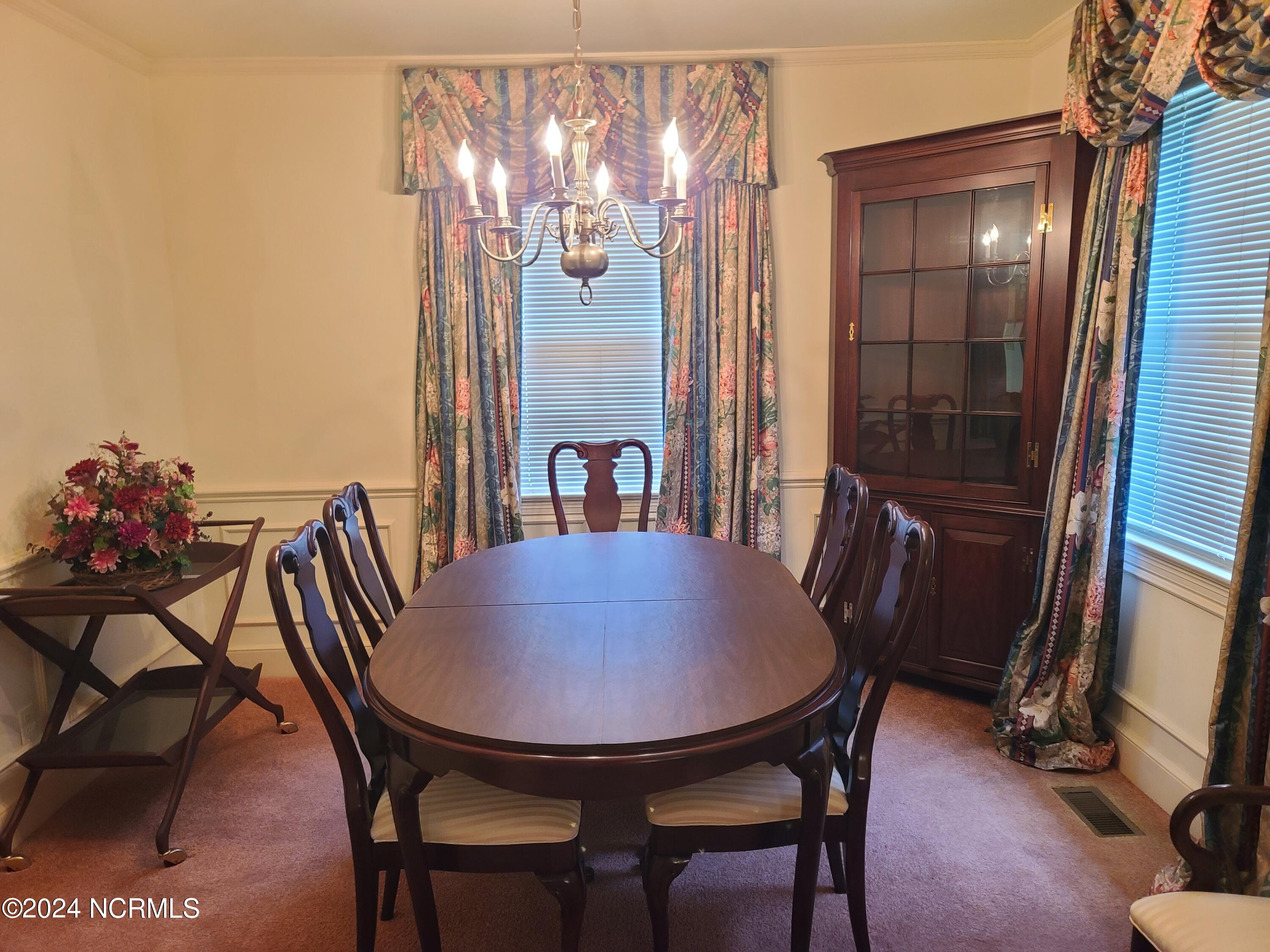 1904 Sedgefield Drive Property Photo 18