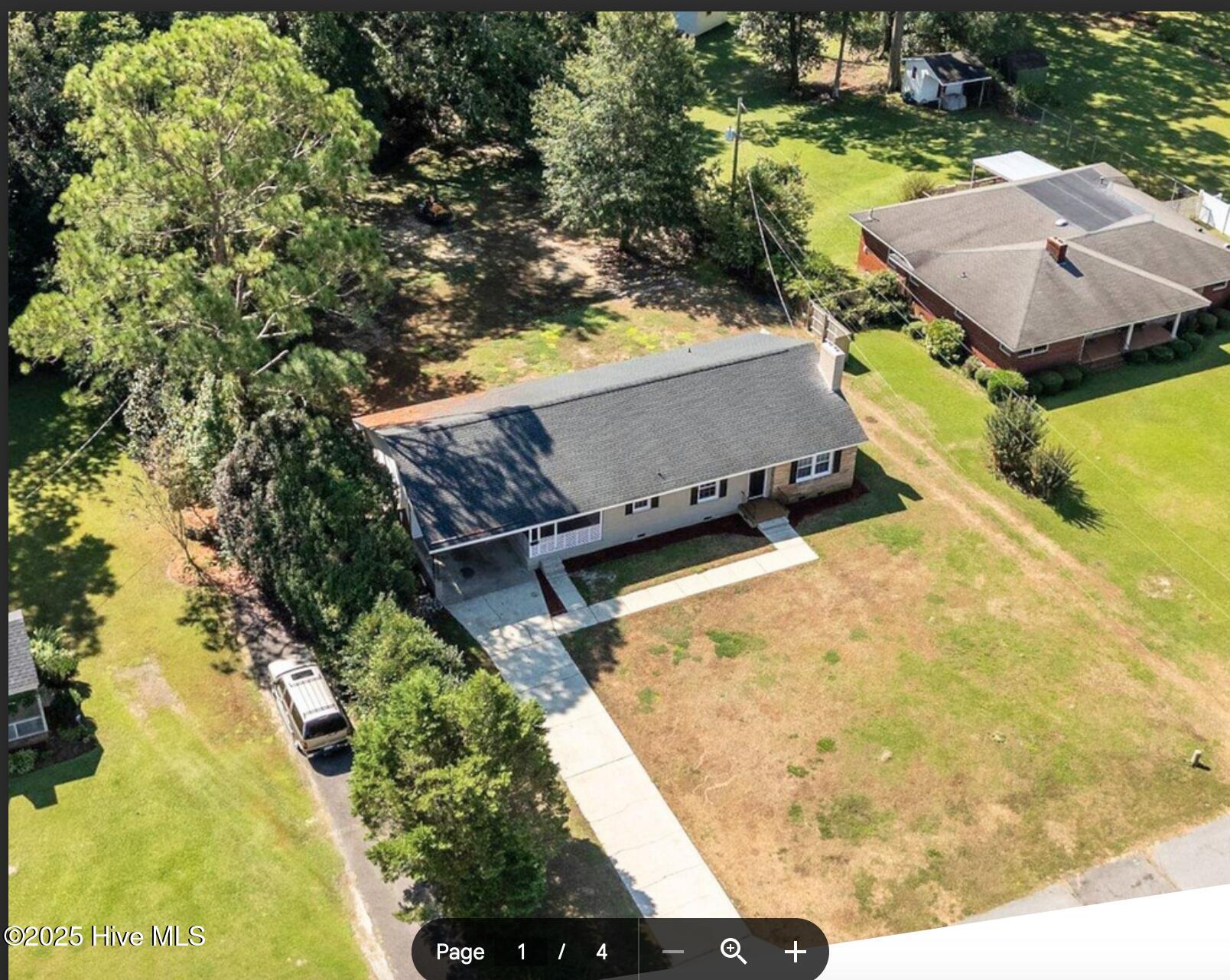 105 Circle Drive Property Photo 1