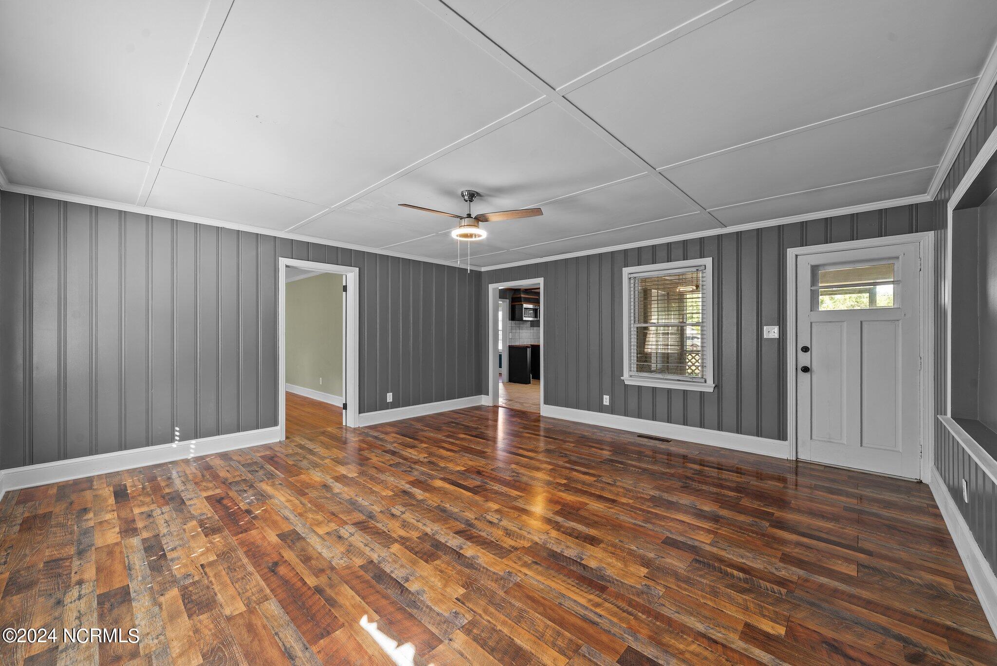 105 Circle Drive Property Photo 14