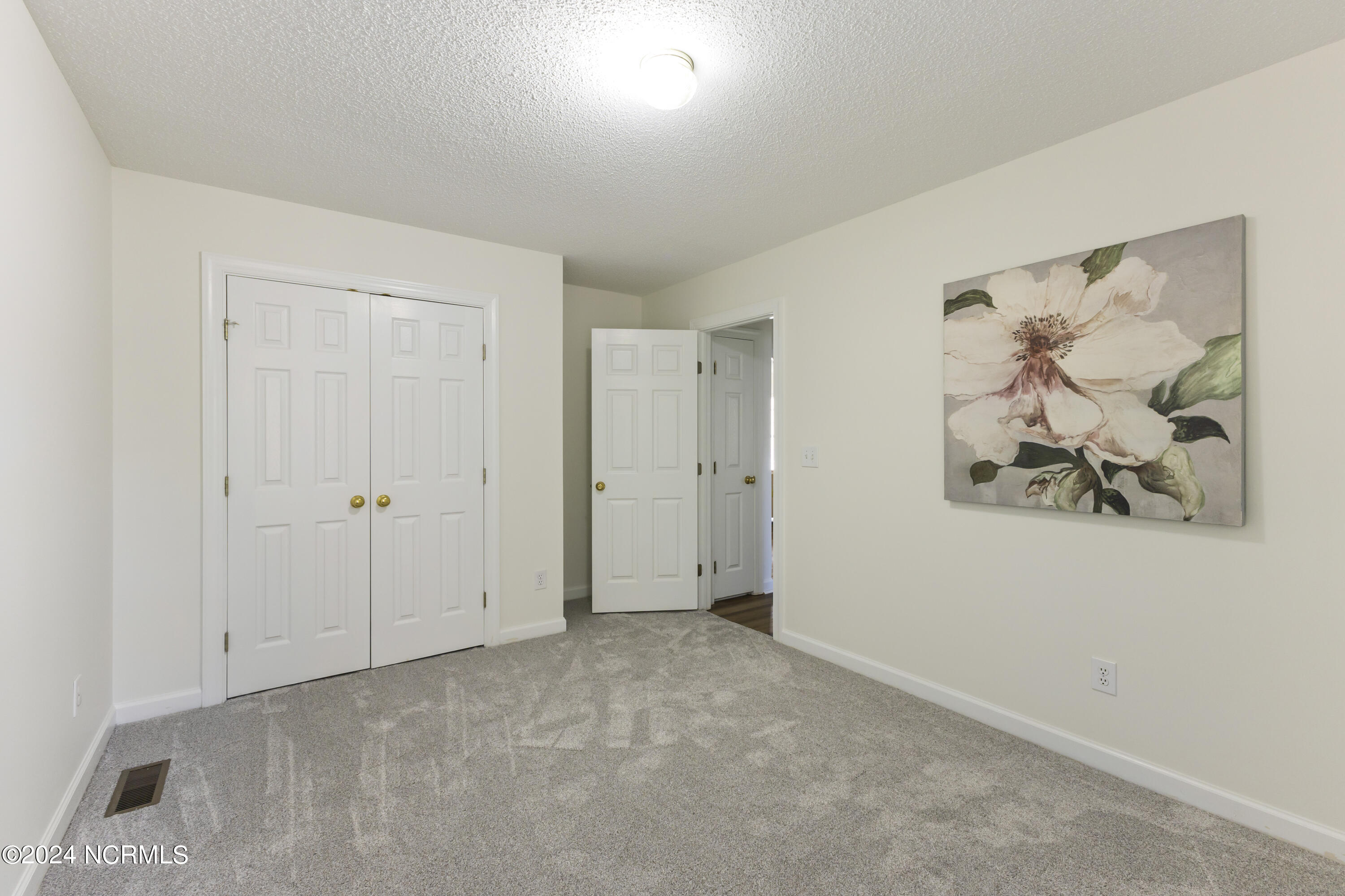 502 Westwood Circle Property Photo 13