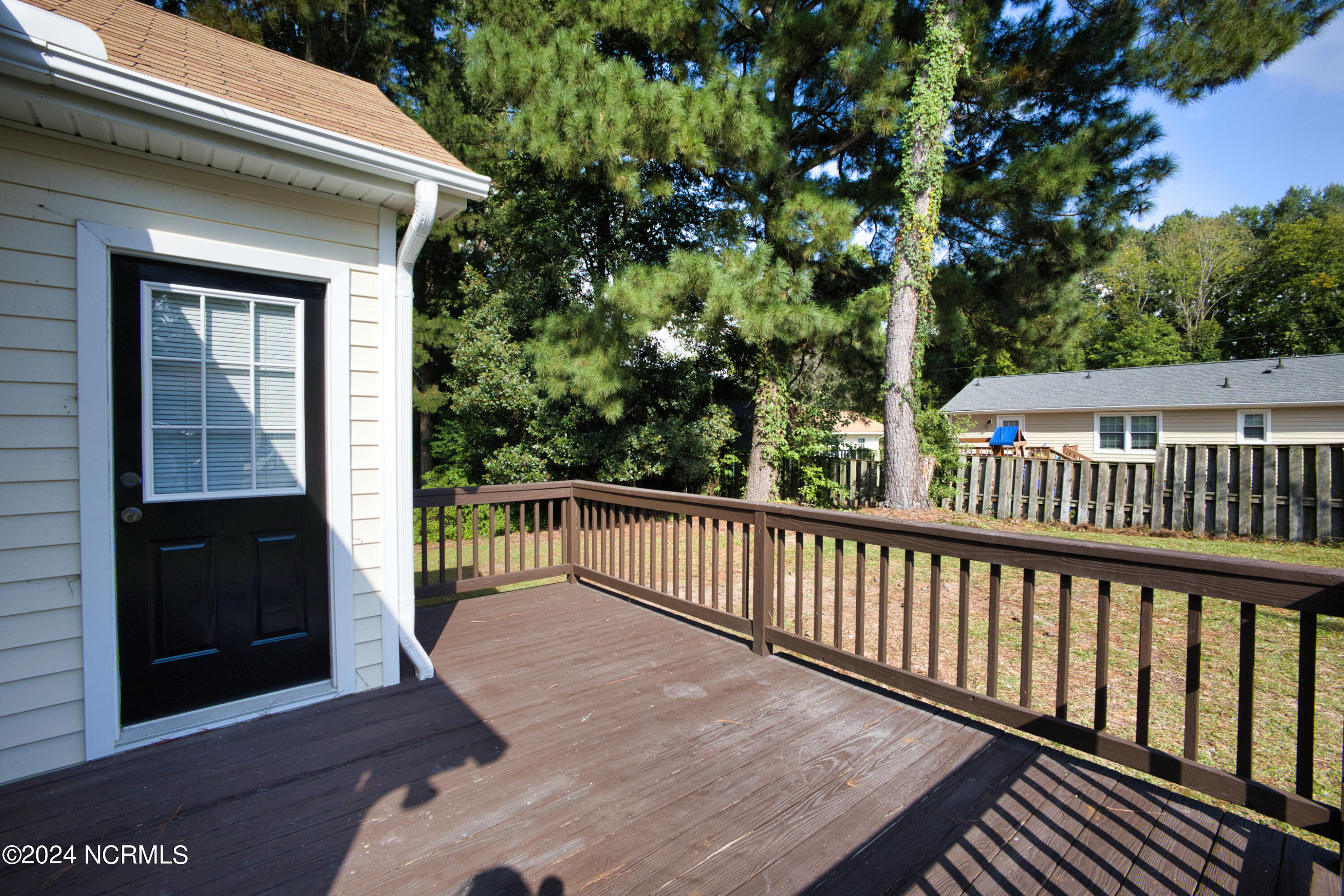 502 Westwood Circle Property Photo 26