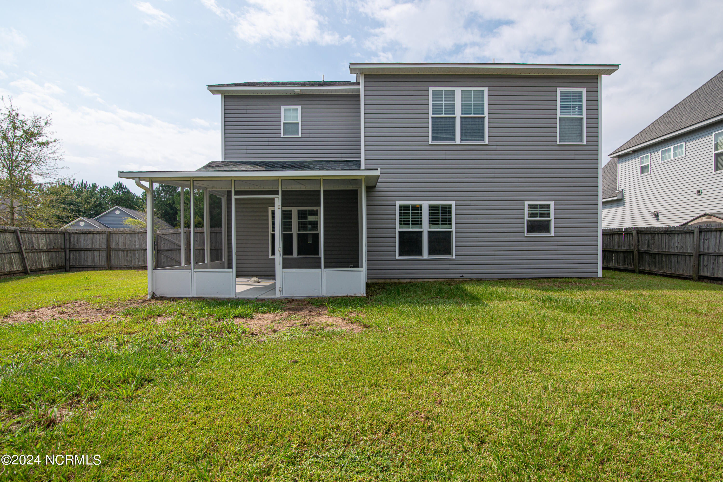 114 Stone Gate Property Photo 6