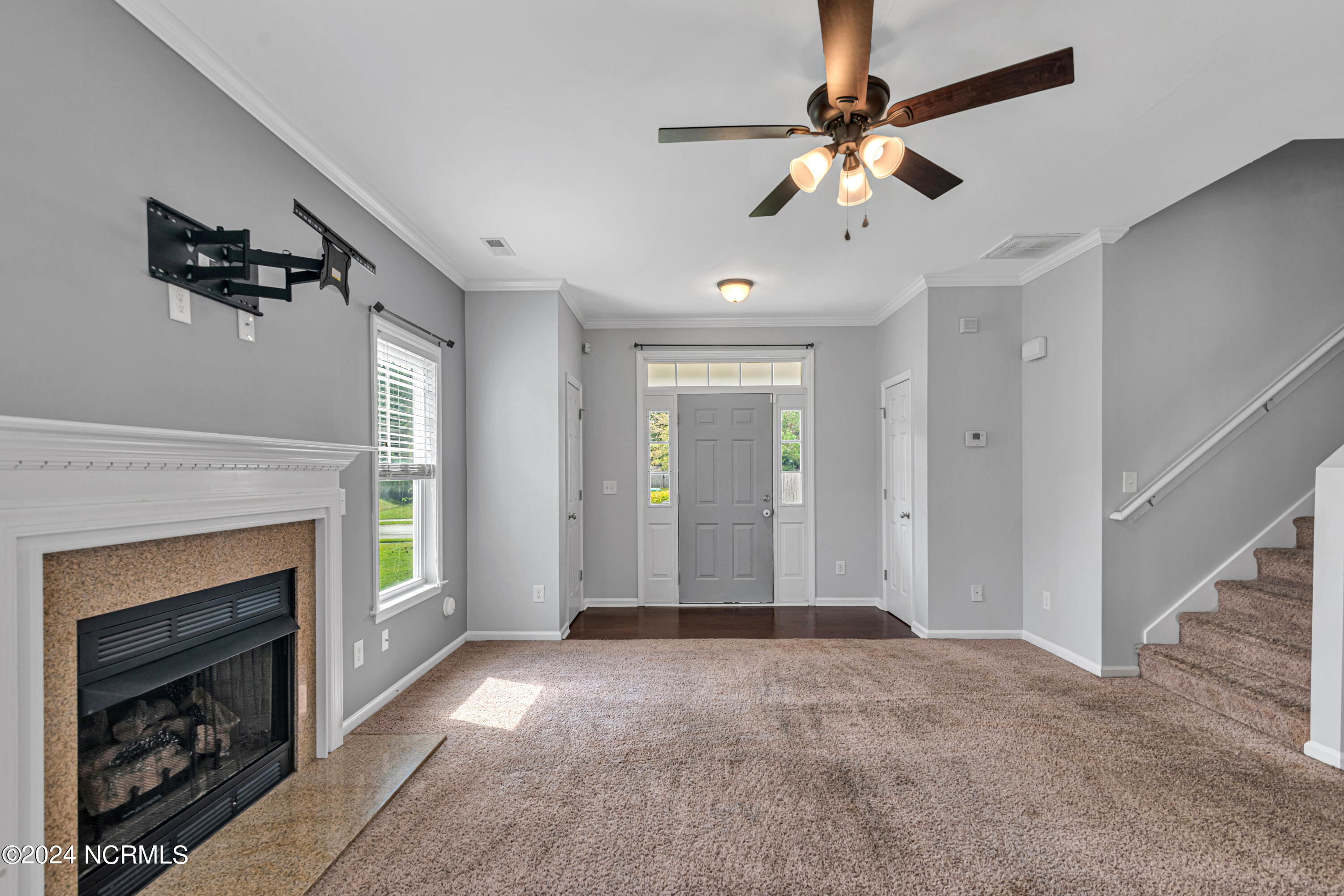 114 Stone Gate Property Photo 12