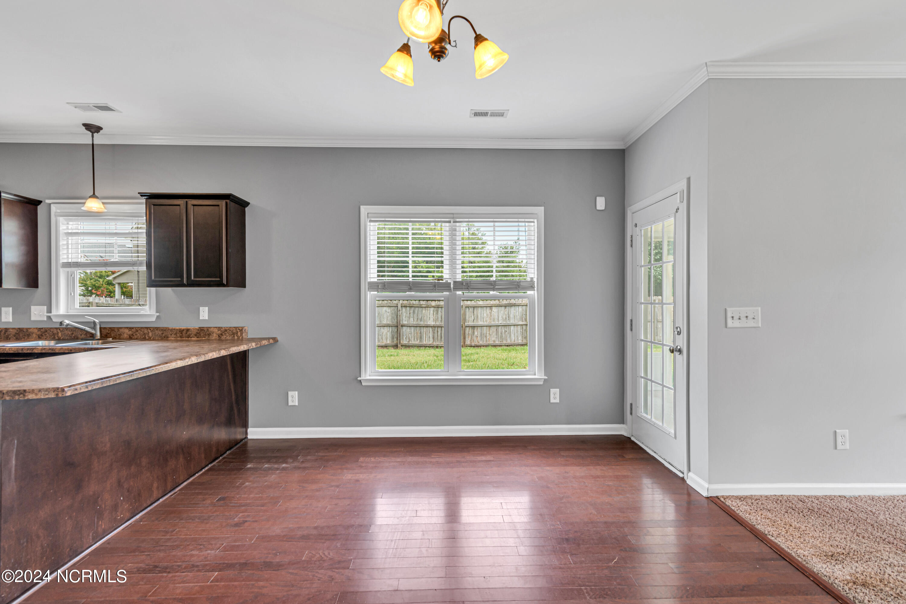 114 Stone Gate Property Photo 15