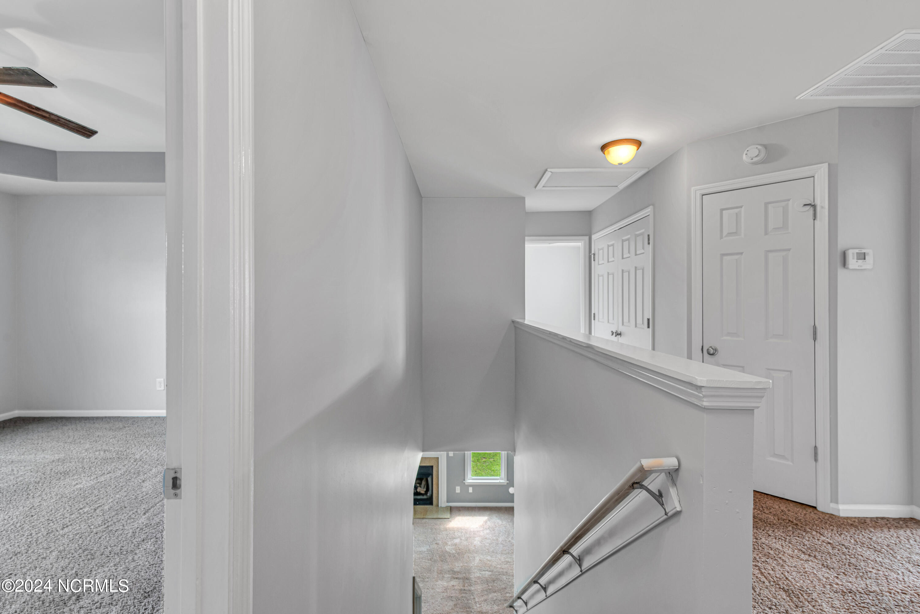 114 Stone Gate Property Photo 25