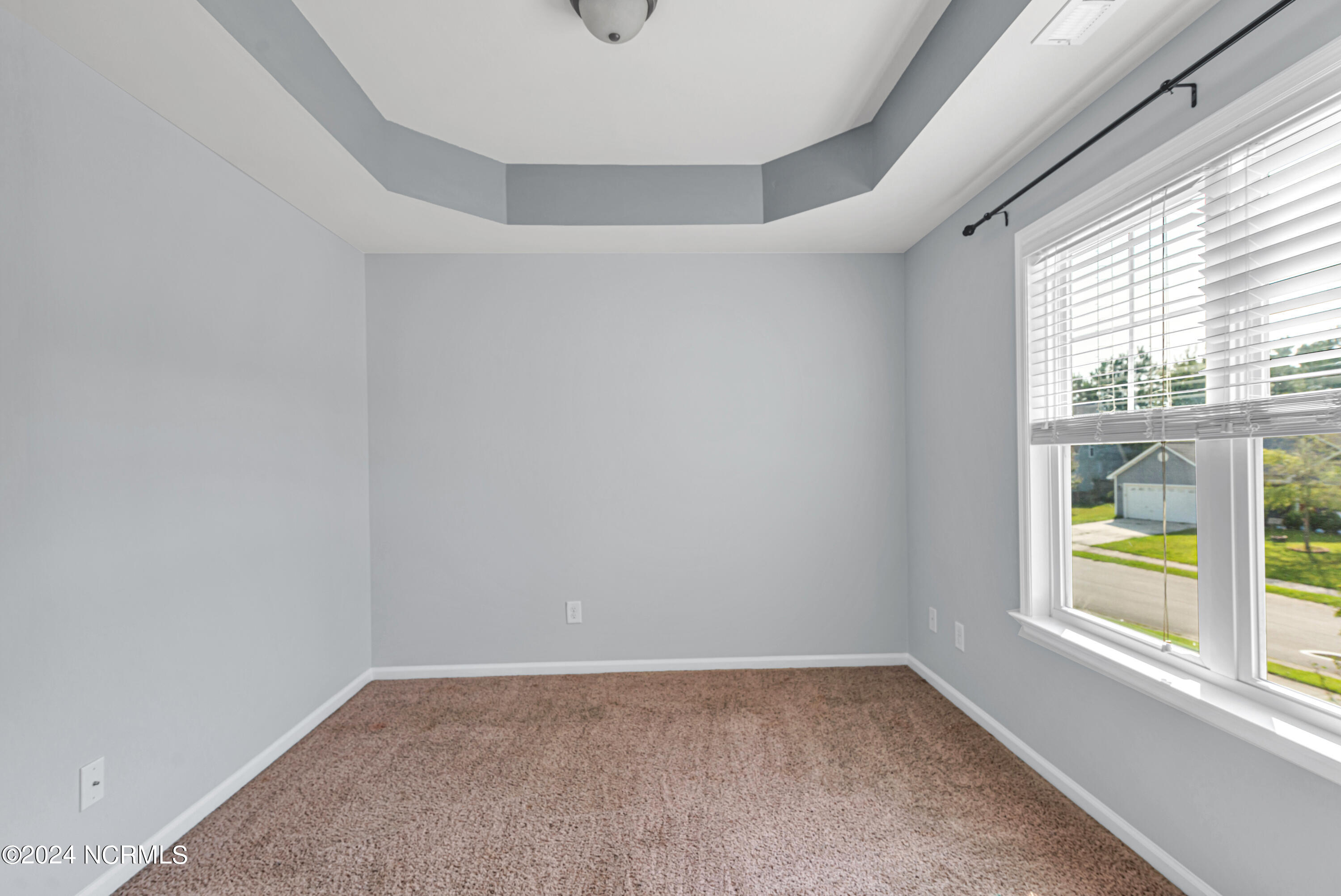 114 Stone Gate Property Photo 31