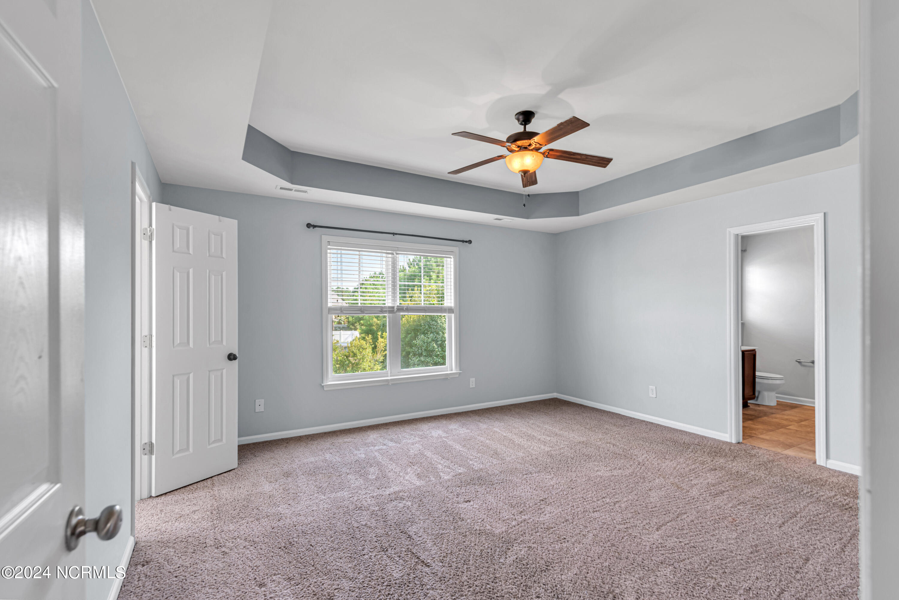 114 Stone Gate Property Photo 33