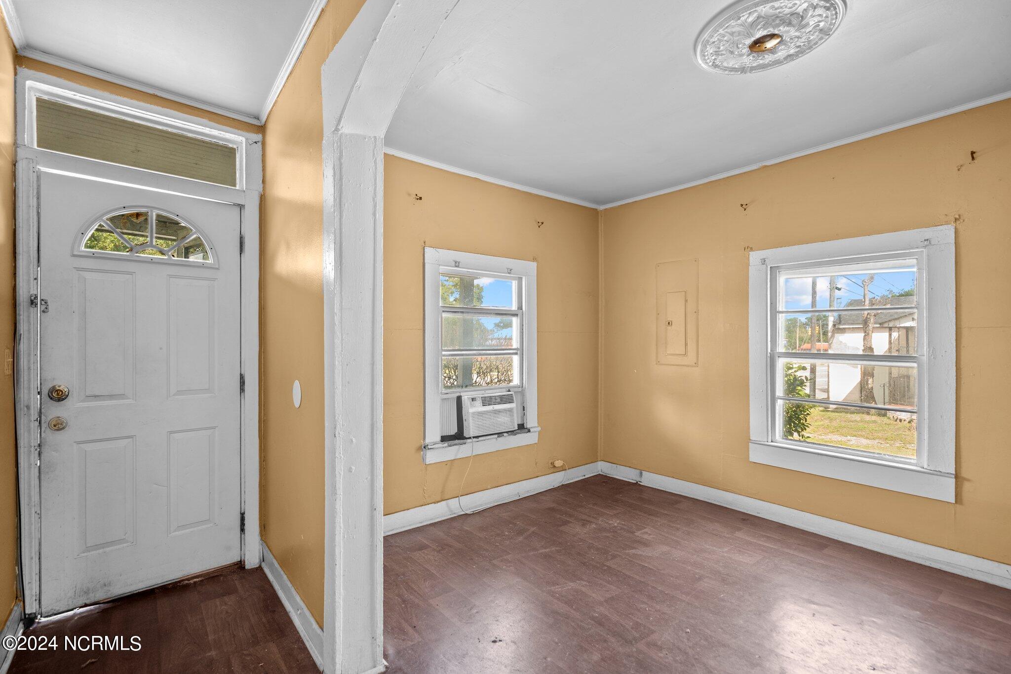 1206 Dawson Street Property Photo 7