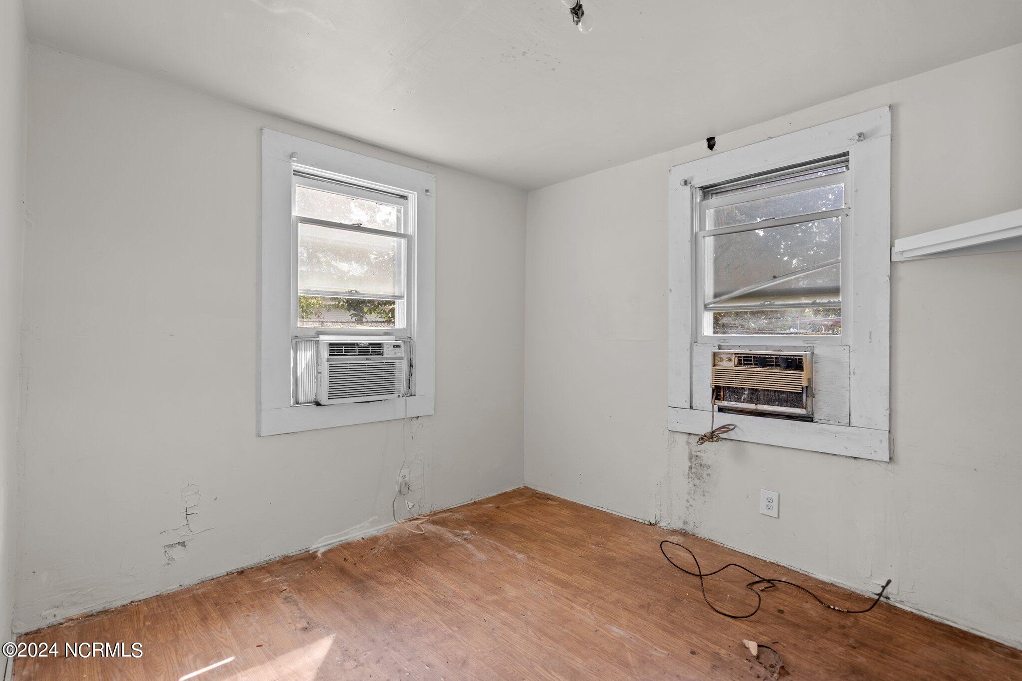 1206 Dawson Street Property Photo 14