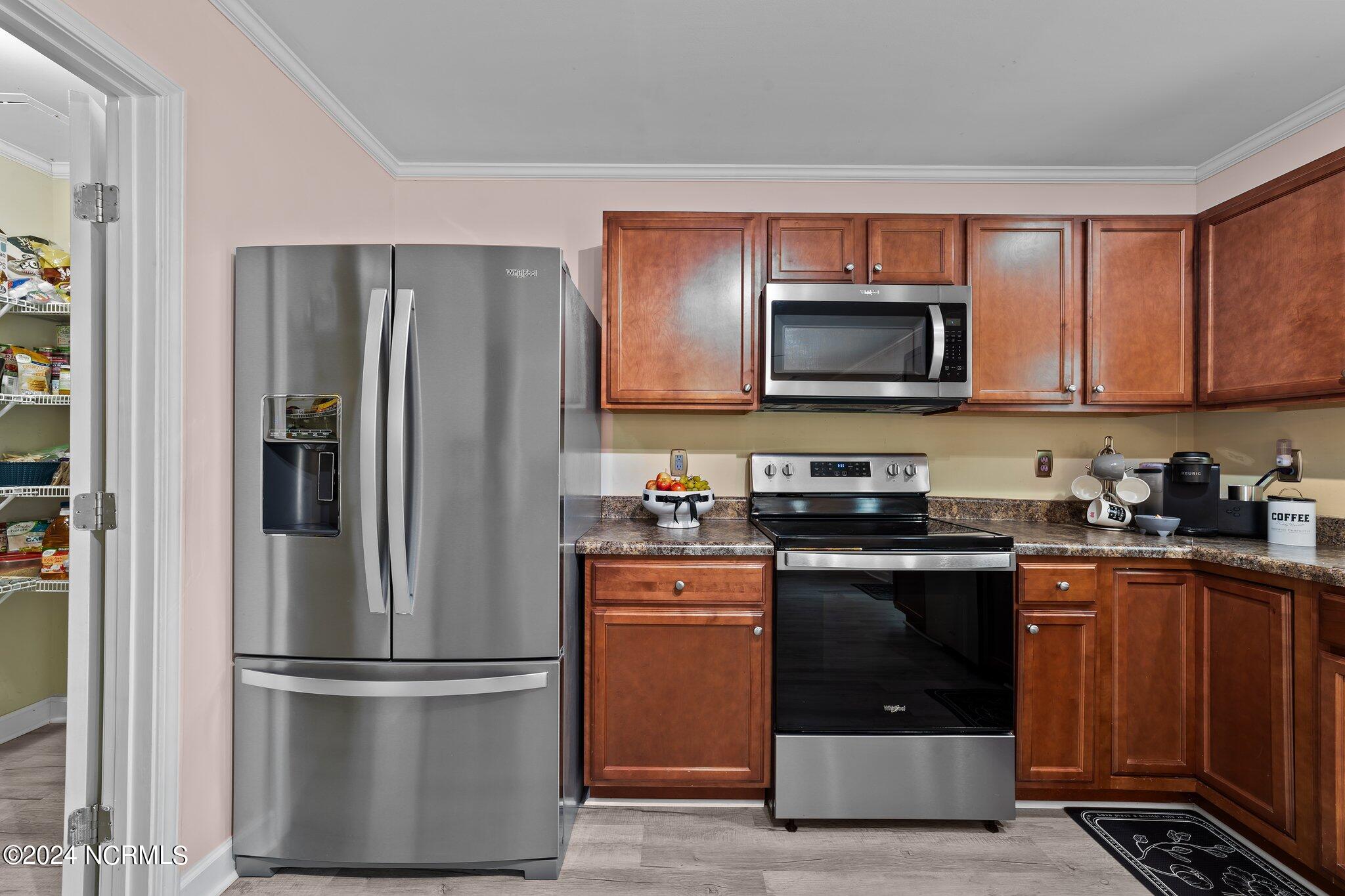 2235 E Brookstone Drive Property Photo 13