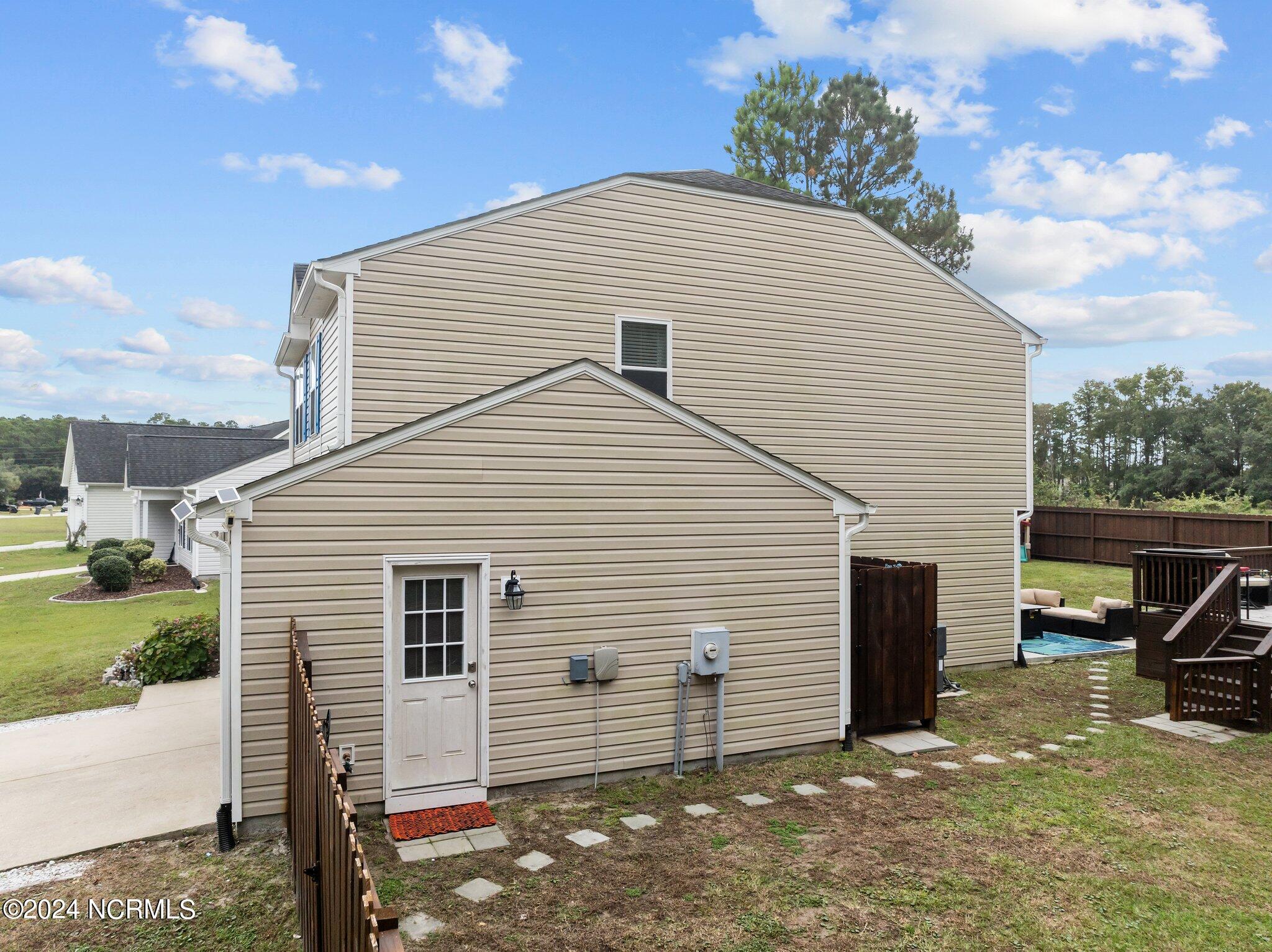 2235 E Brookstone Drive Property Photo 31