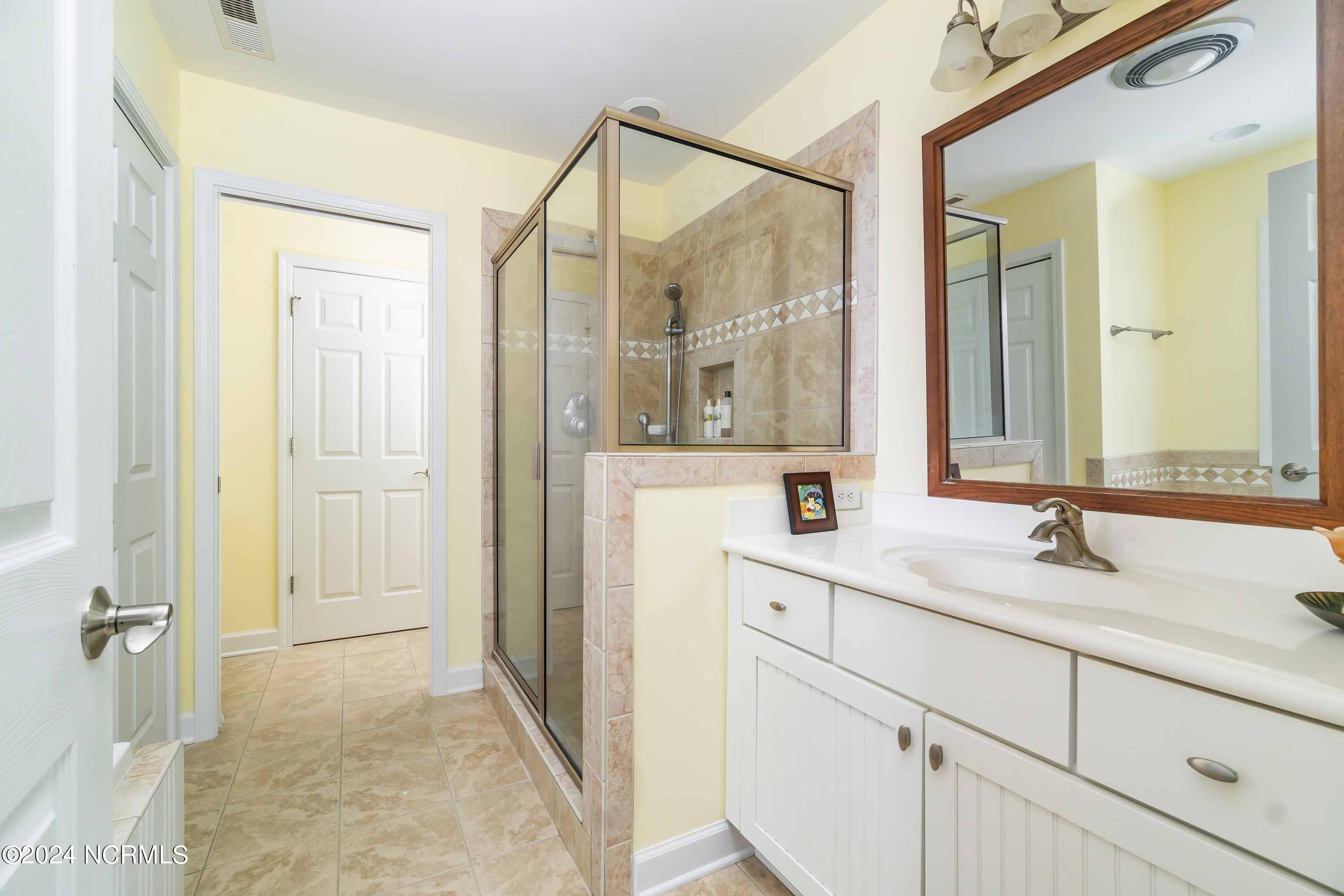 77 Indian Trail Property Photo 14