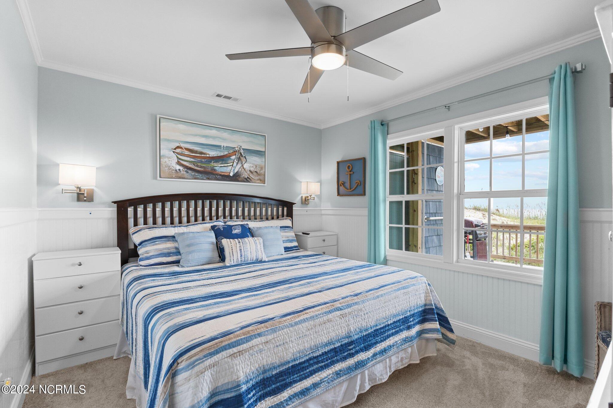 5213 Ocean Drive E&w Property Photo 4