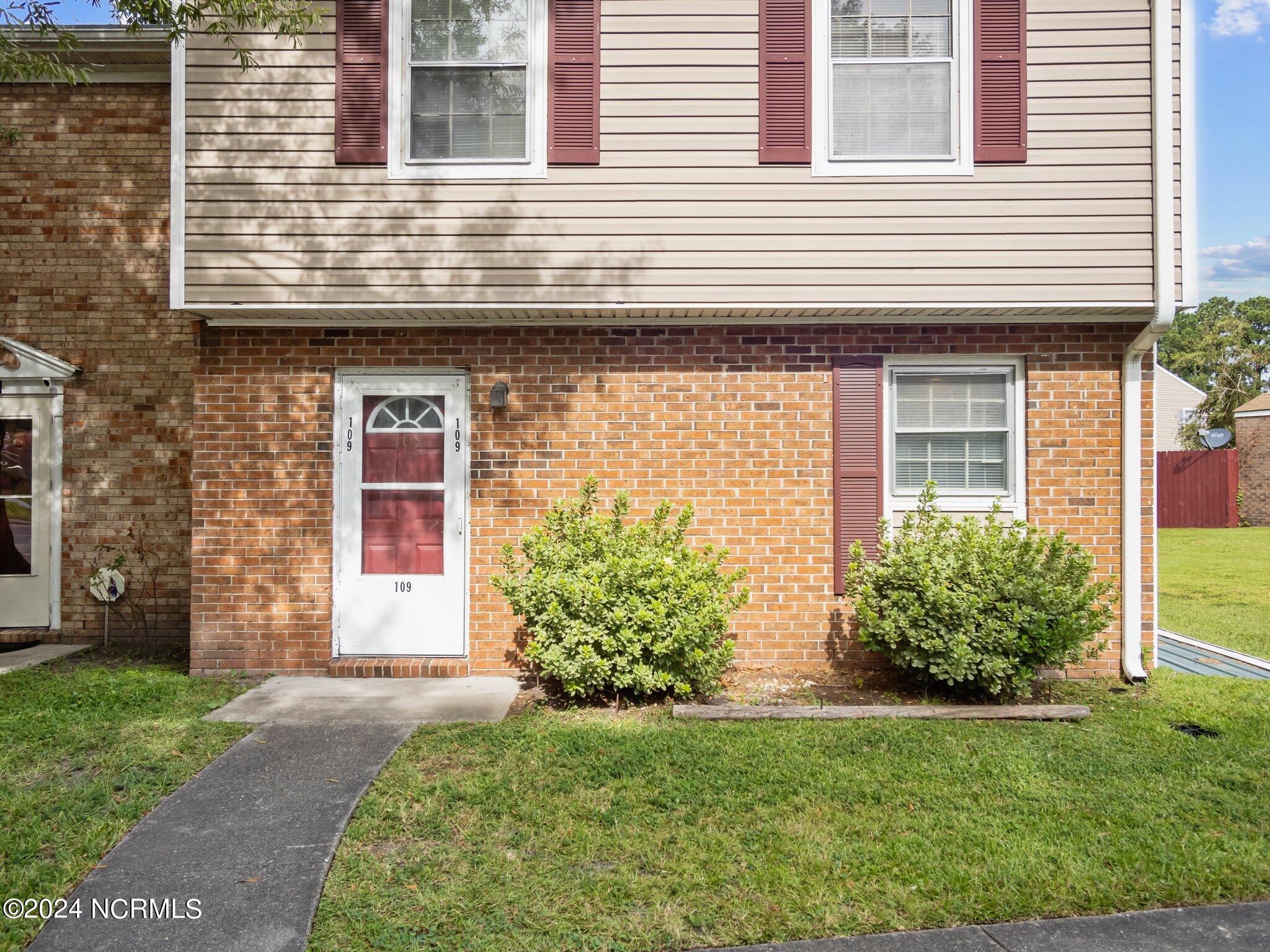 109 King George Court Property Photo