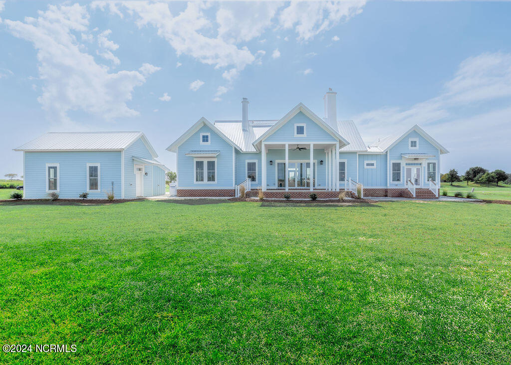 107 Regency Circle Property Photo 3