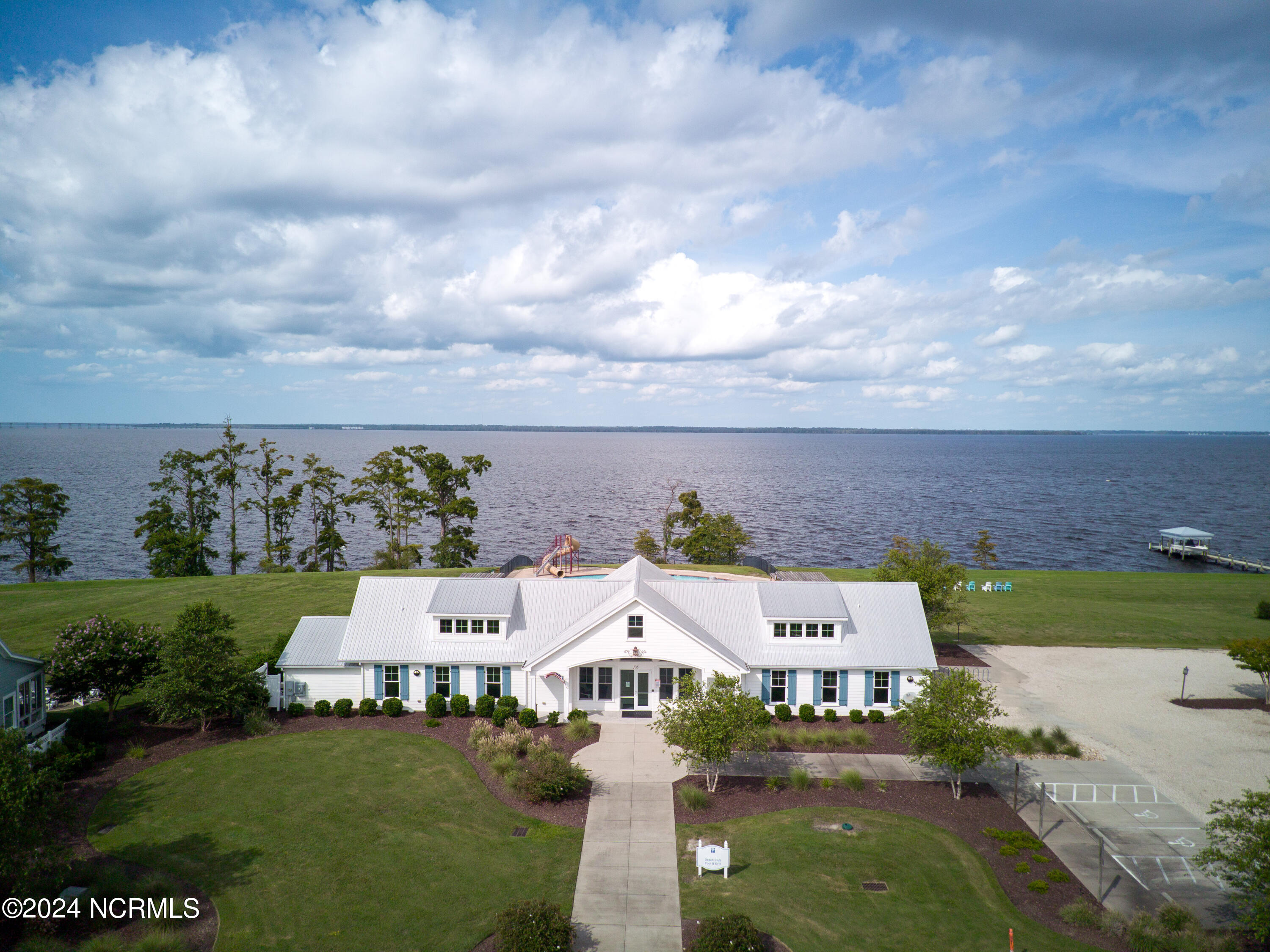 107 Regency Circle Property Photo 37