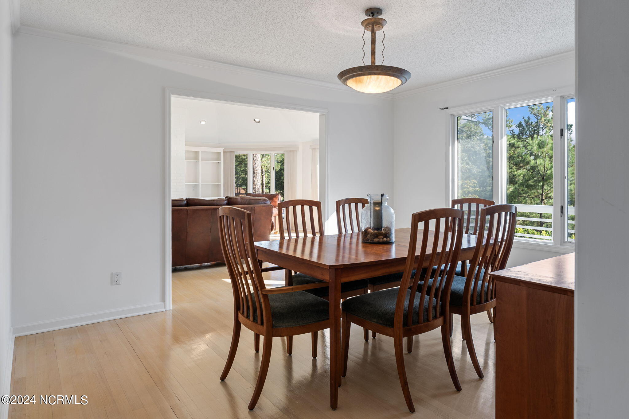 27 Deerwood Court Property Photo 34