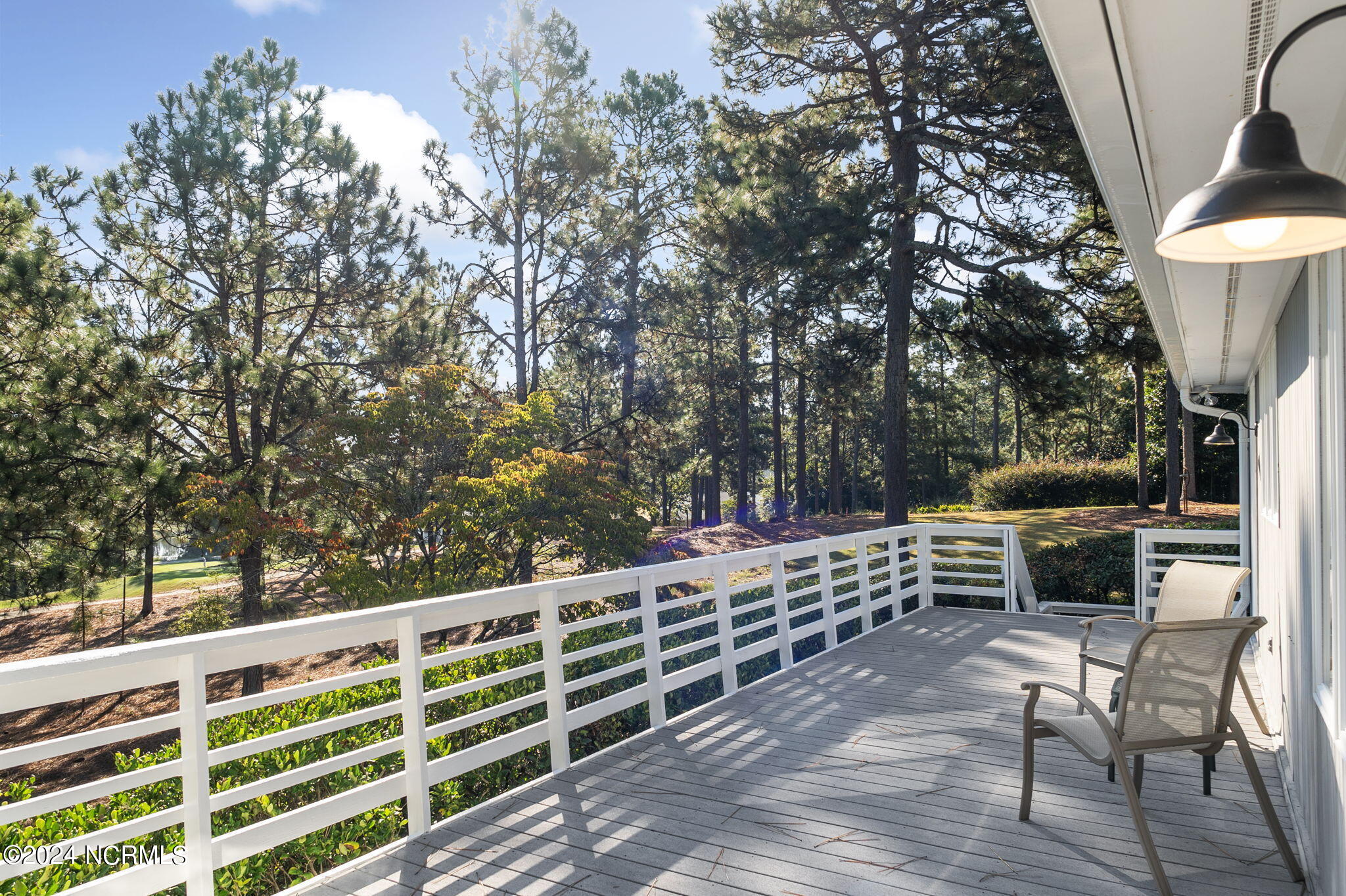 27 Deerwood Court Property Photo 36