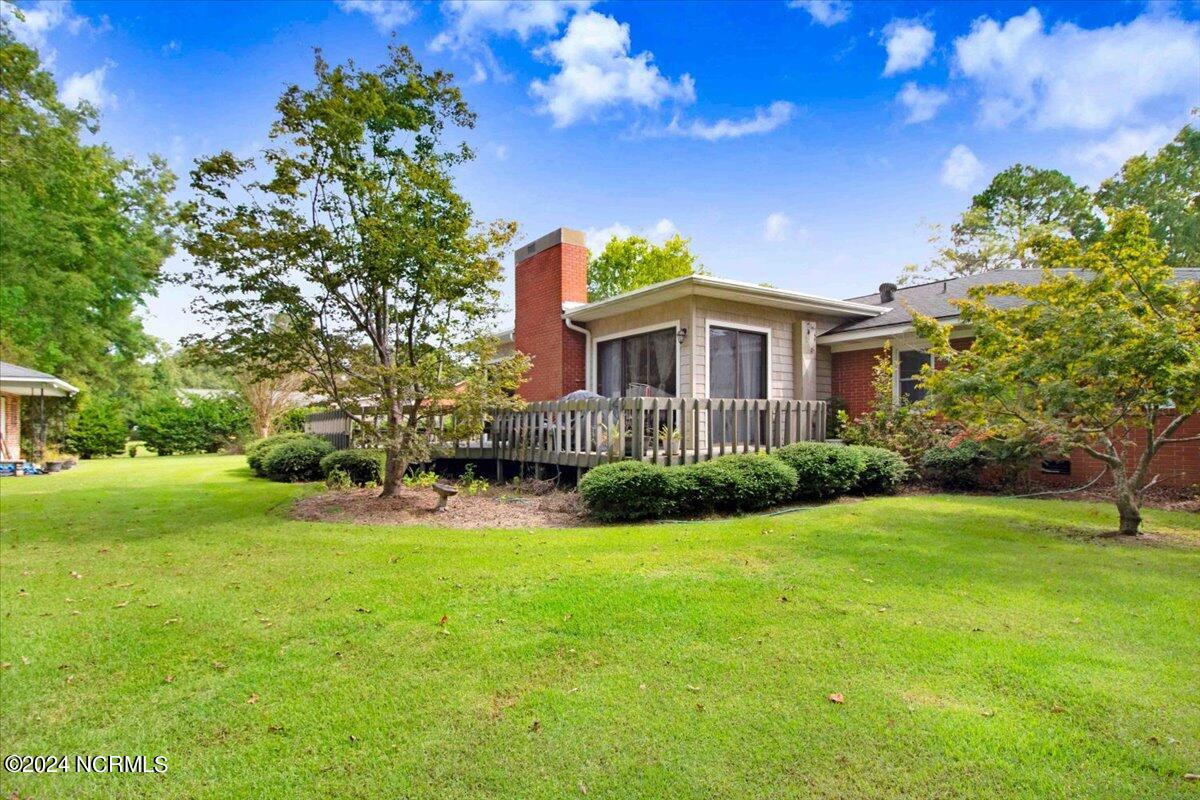 1803 Sedgefield Drive Property Photo 4