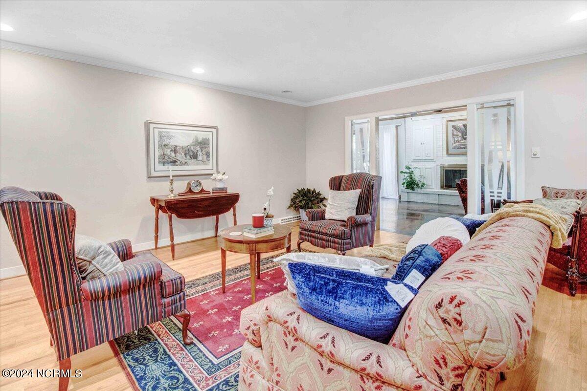 1803 Sedgefield Drive Property Photo 12