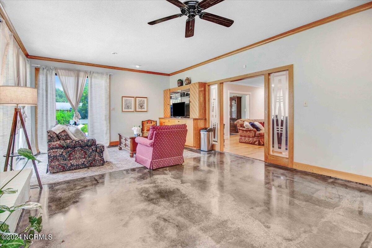 1803 Sedgefield Drive Property Photo 17