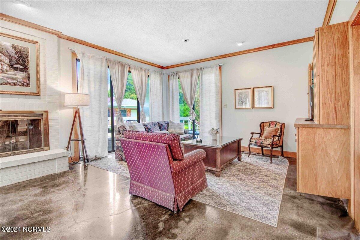1803 Sedgefield Drive Property Photo 18