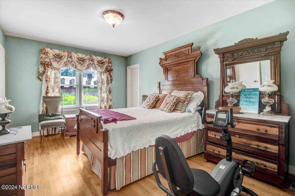 1803 Sedgefield Drive Property Photo 30