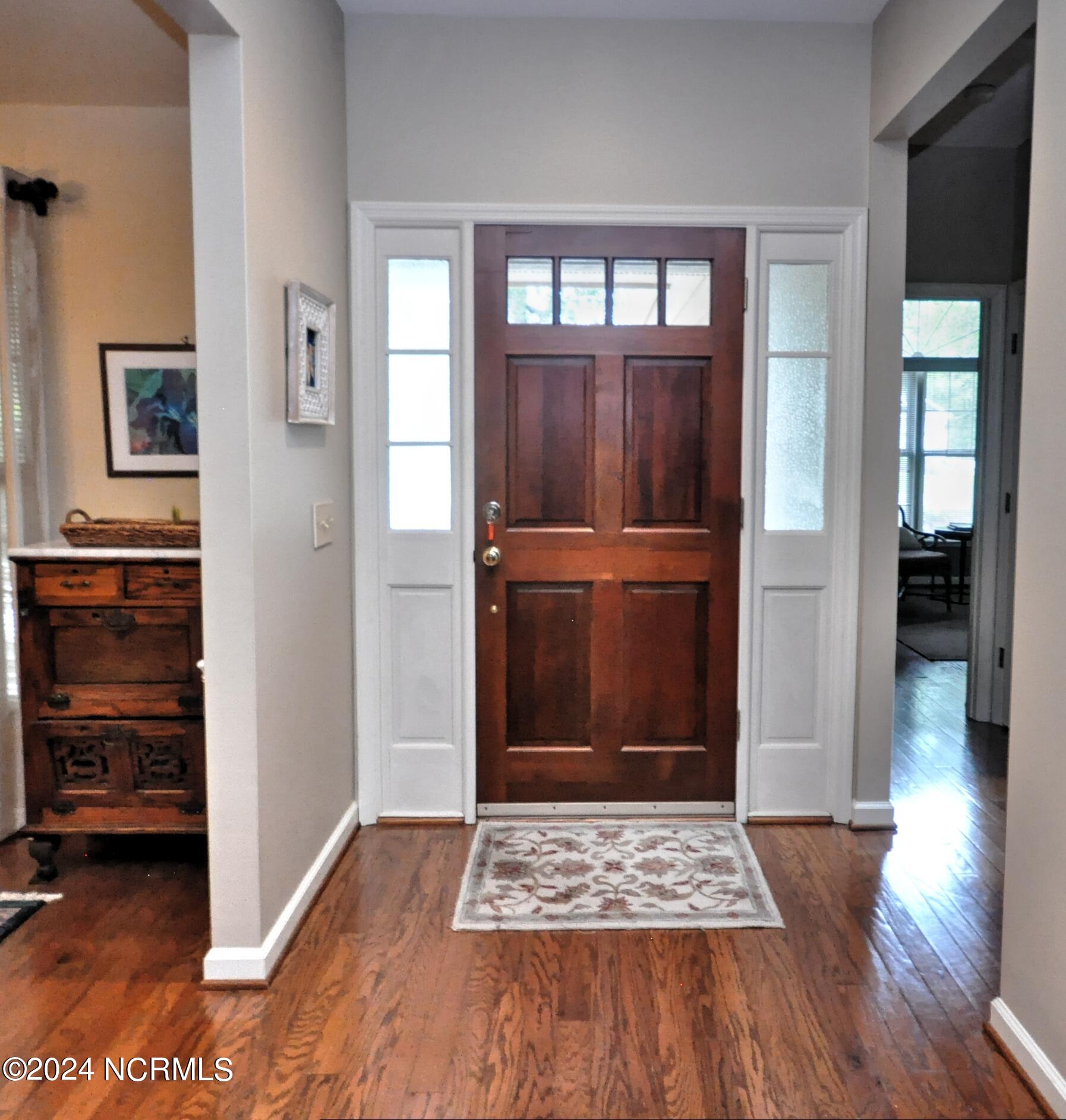 155 Edgewater Circle Property Photo 8