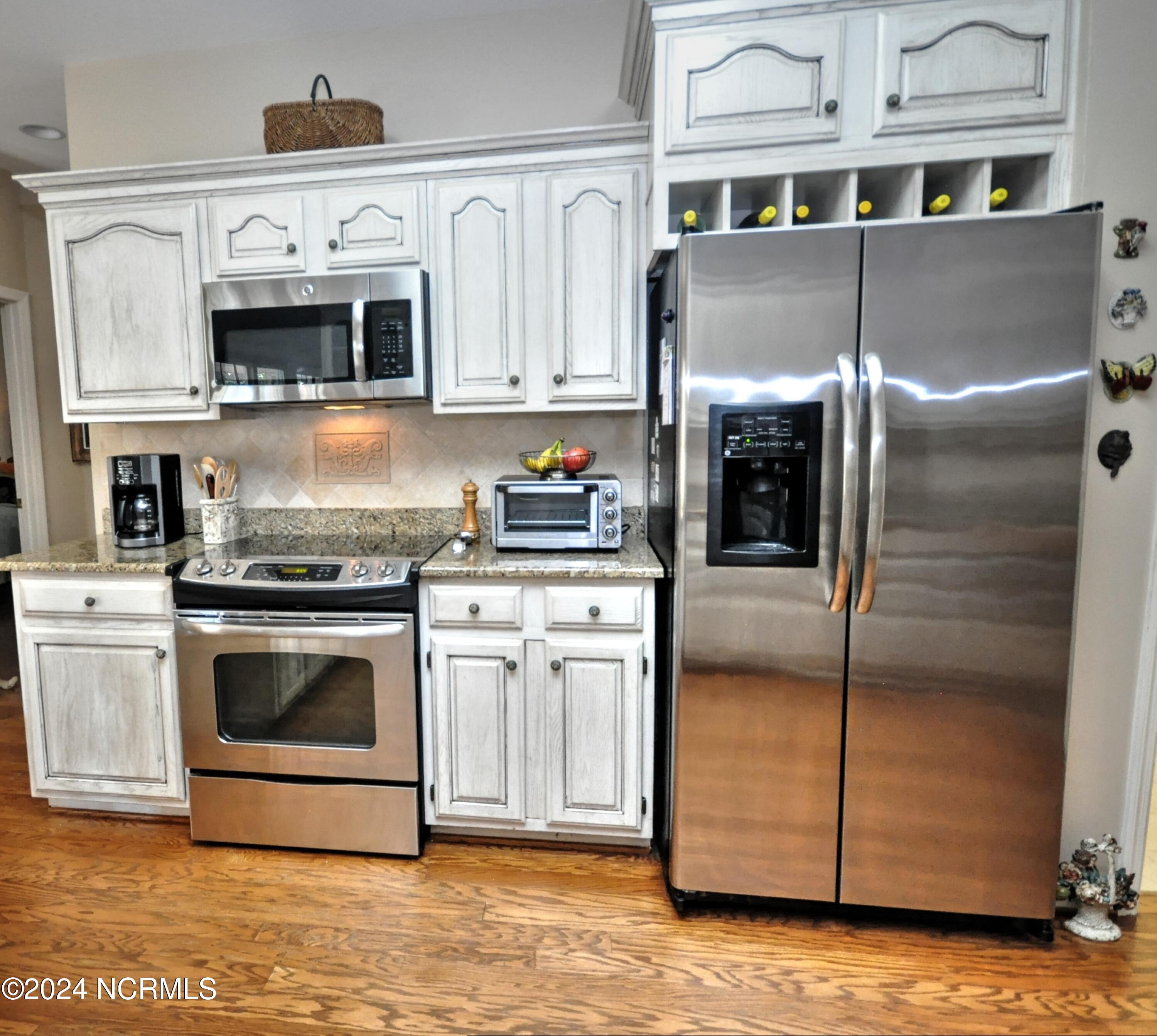 155 Edgewater Circle Property Photo 20
