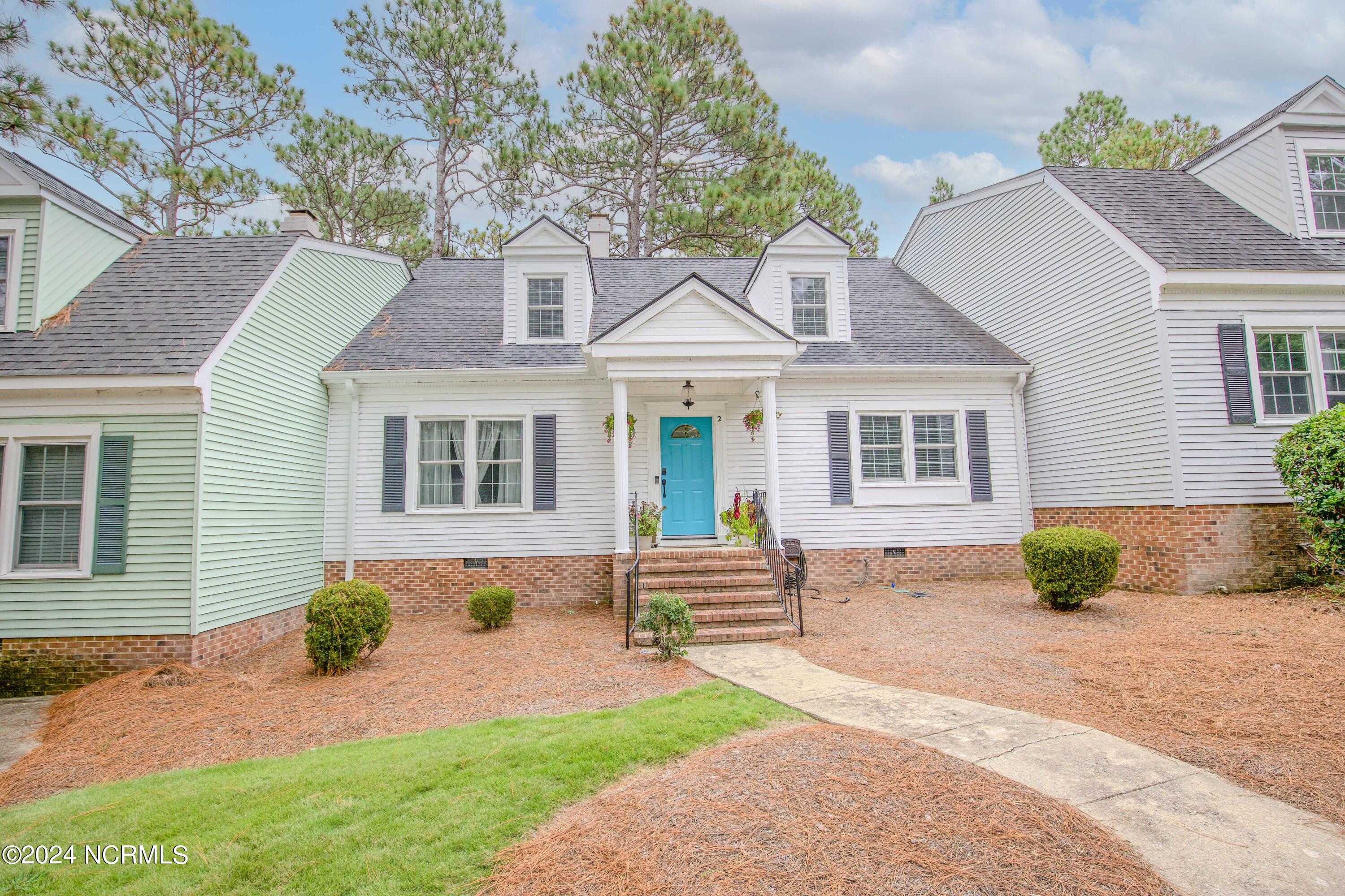 2 Colonial Pines Circle Property Photo 1