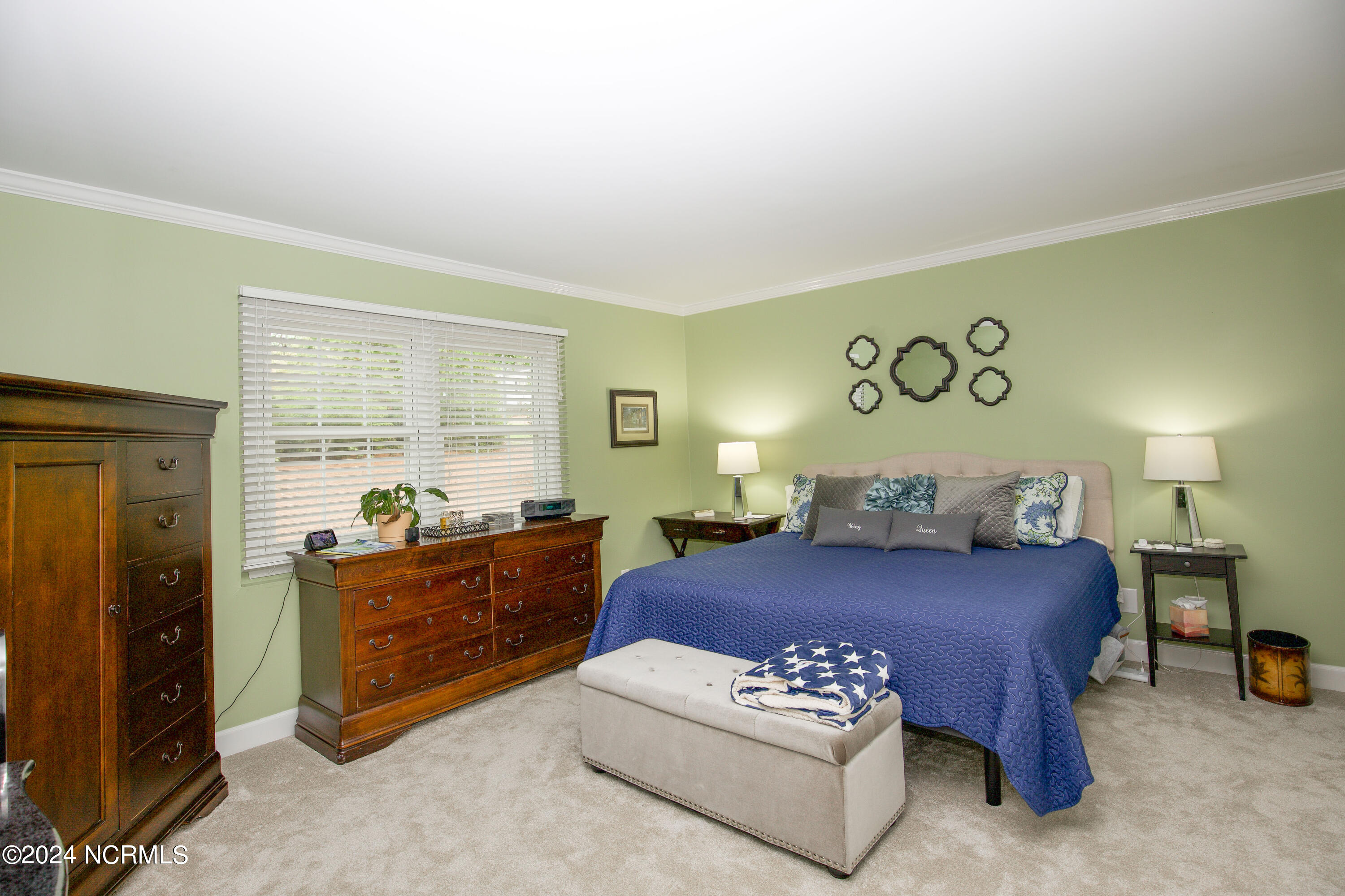 2 Colonial Pines Circle Property Photo 8