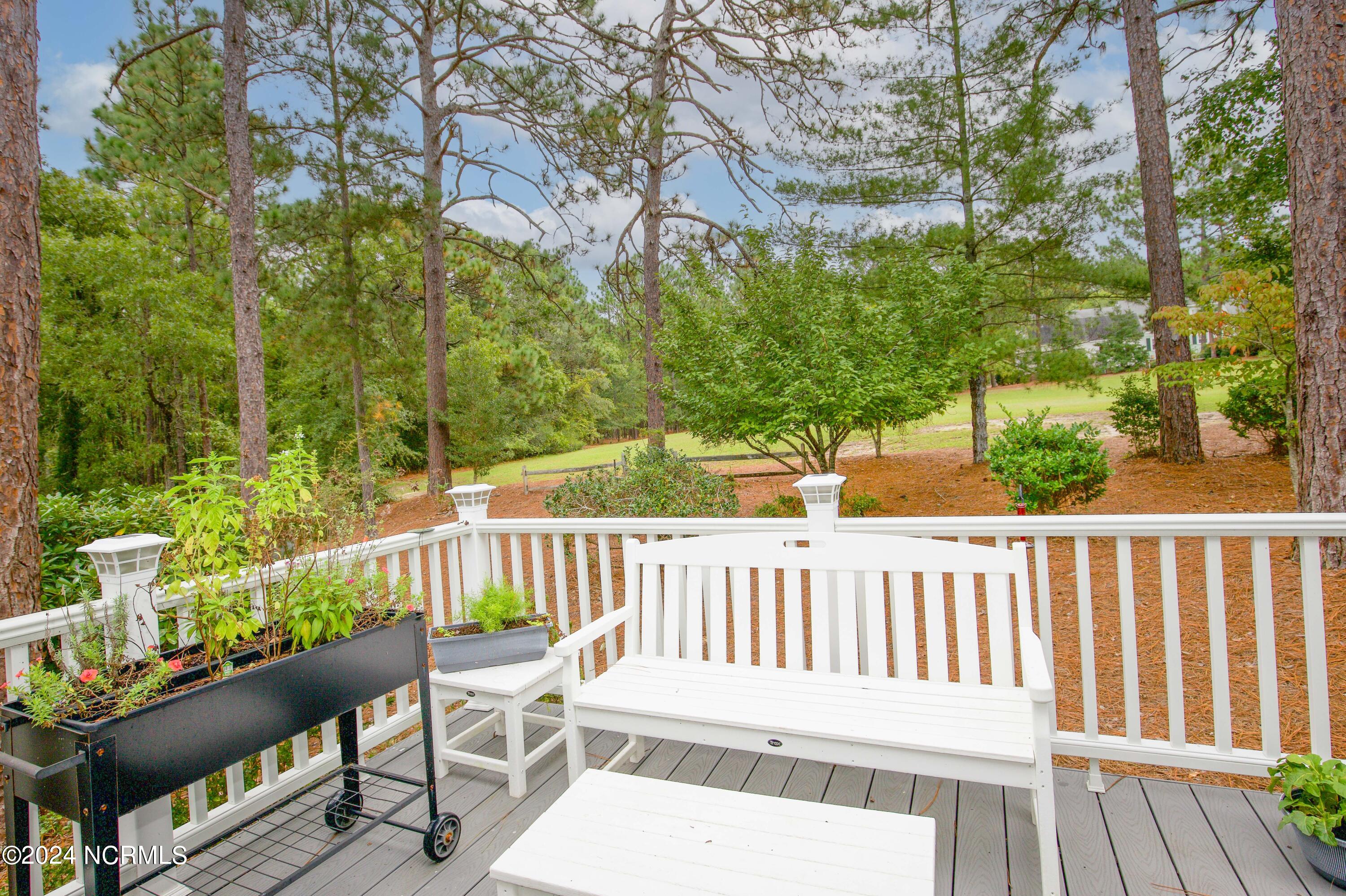 2 Colonial Pines Circle Property Photo 28
