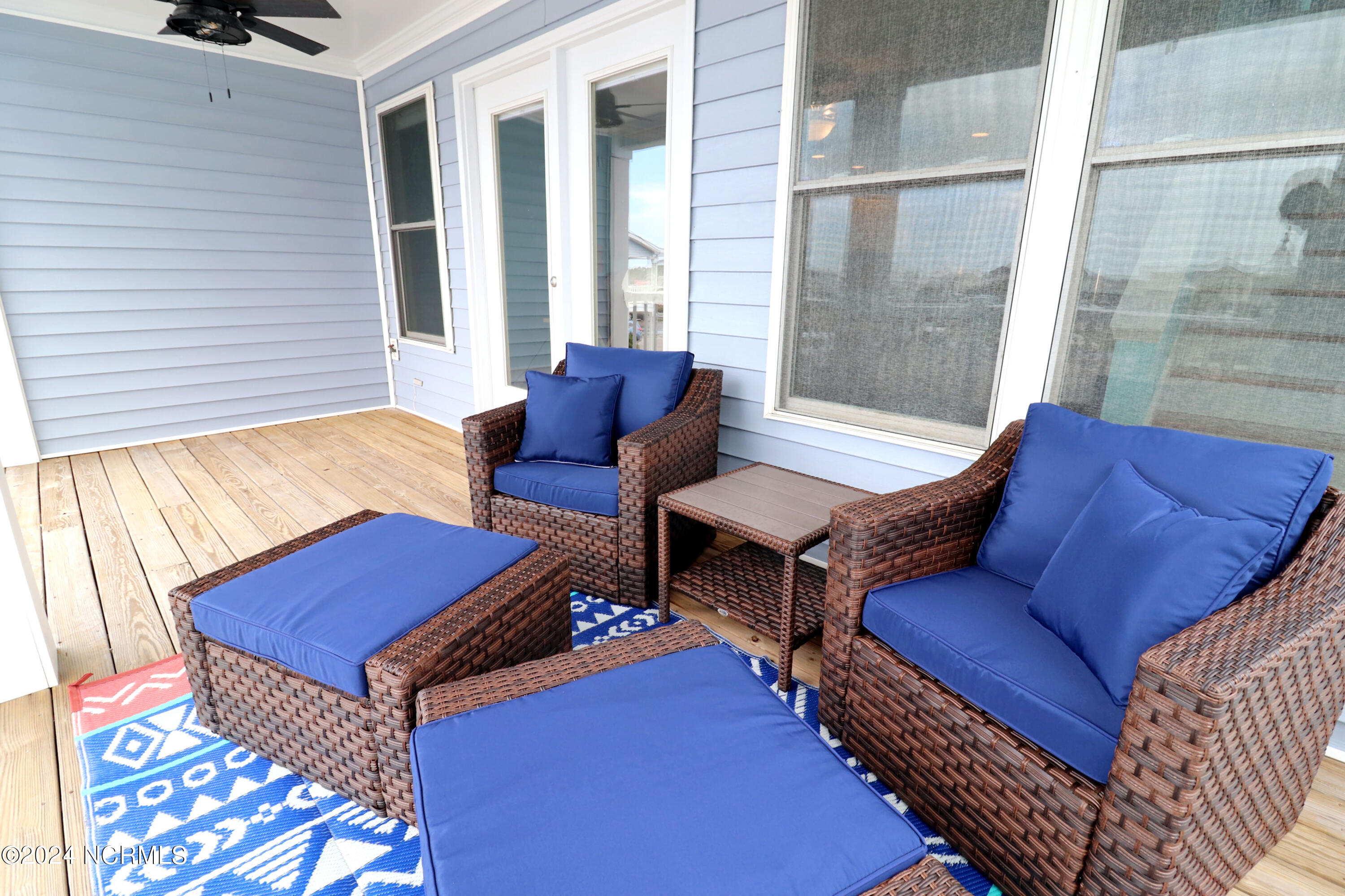 5016 E Oak Island Drive 8 Property Photo 6