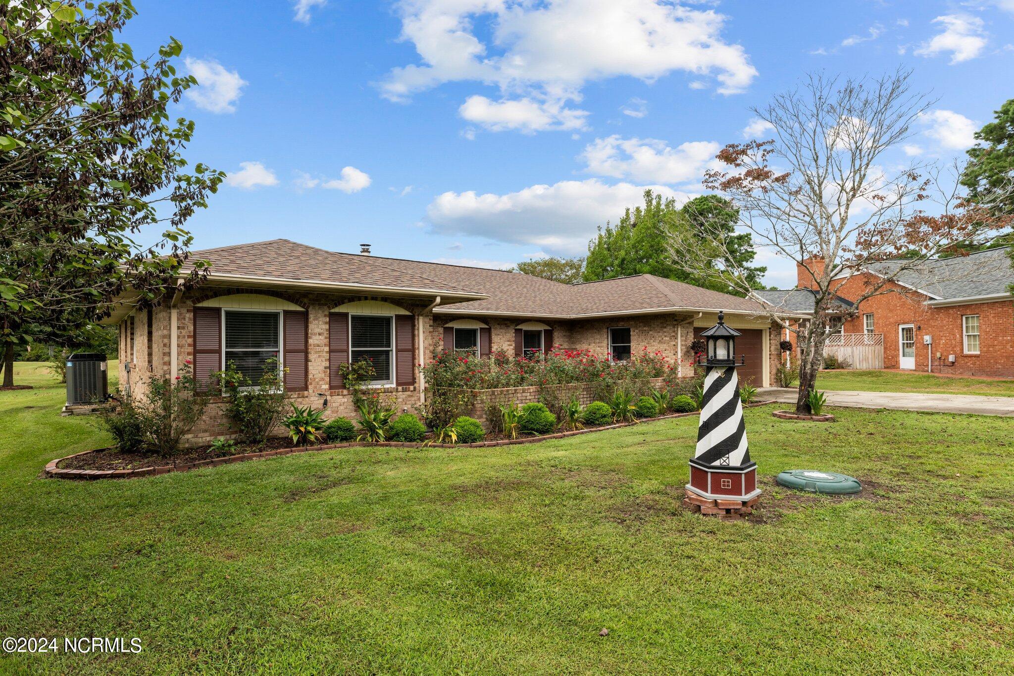 1215 Mona Passage Court Property Photo 6