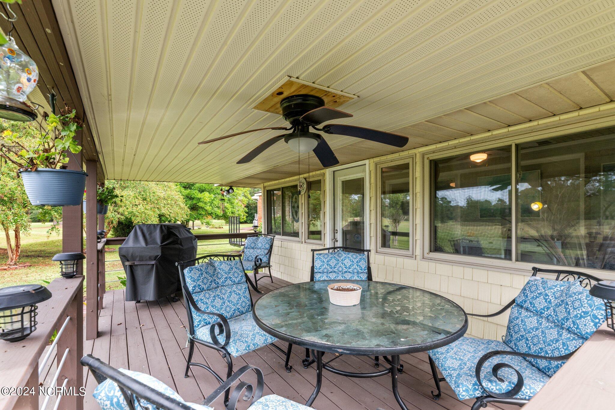 1215 Mona Passage Court Property Photo 34