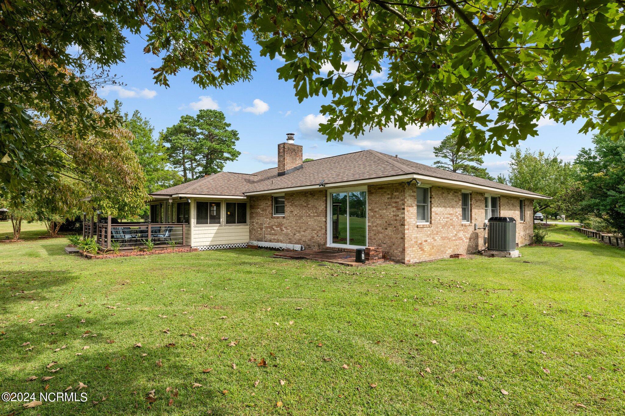 1215 Mona Passage Court Property Photo 35