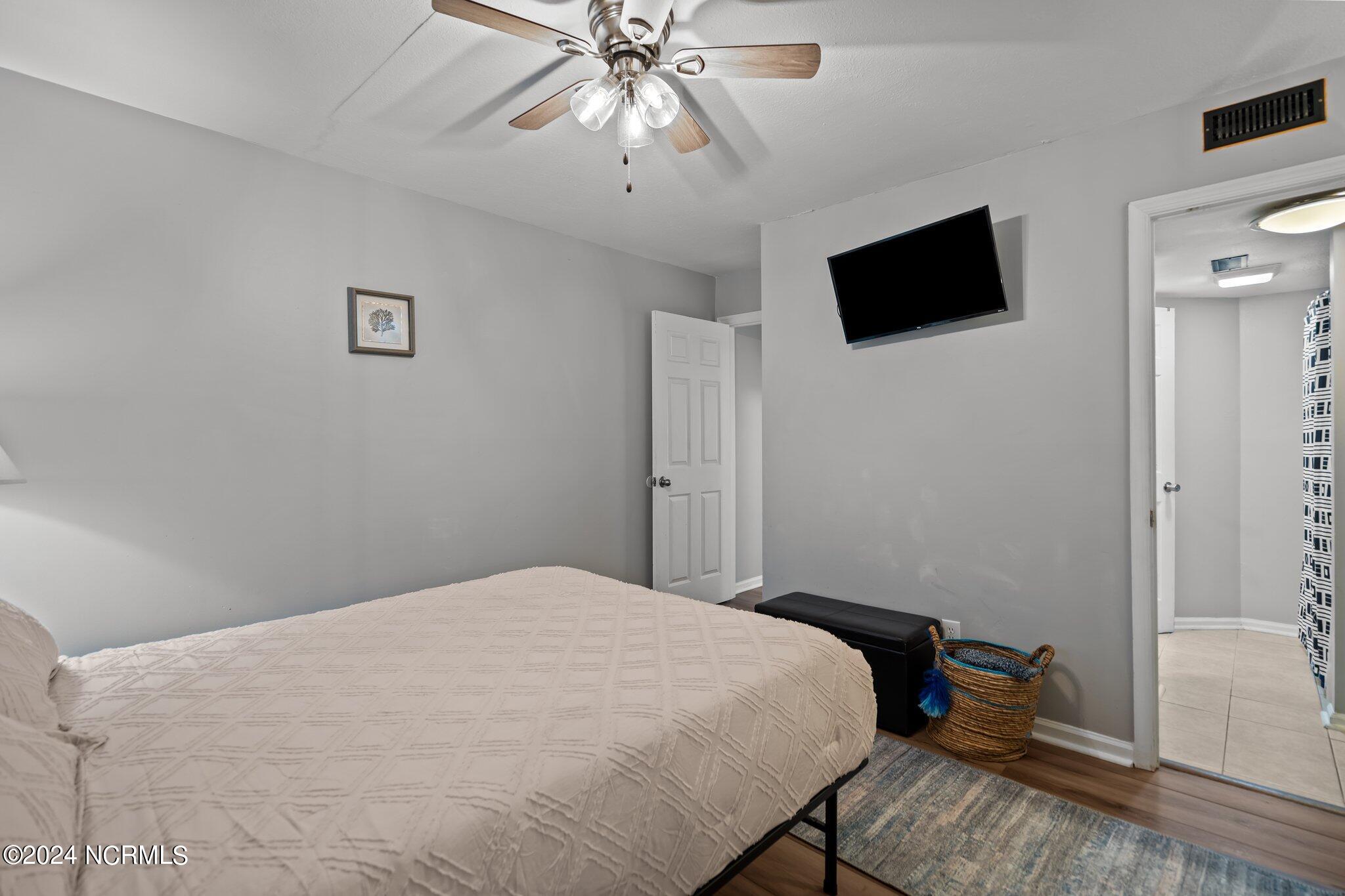 1600 Canal Drive A-20 Property Photo 21