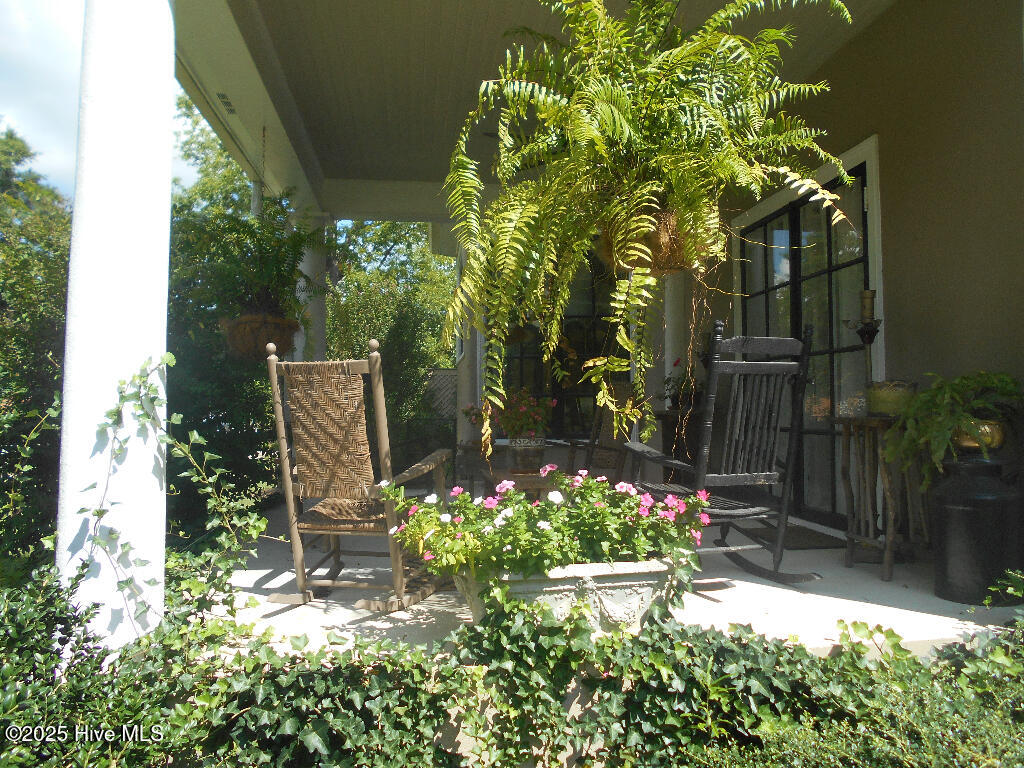 601 Saint Patrick Street Property Photo 10