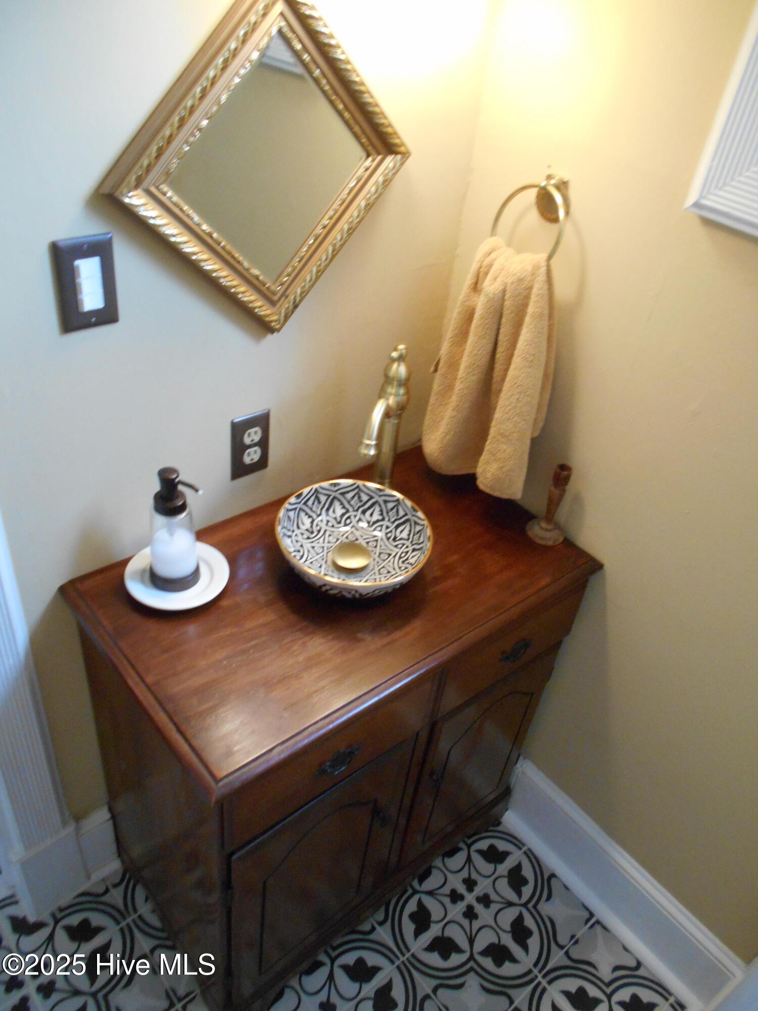 601 Saint Patrick Street Property Photo 53