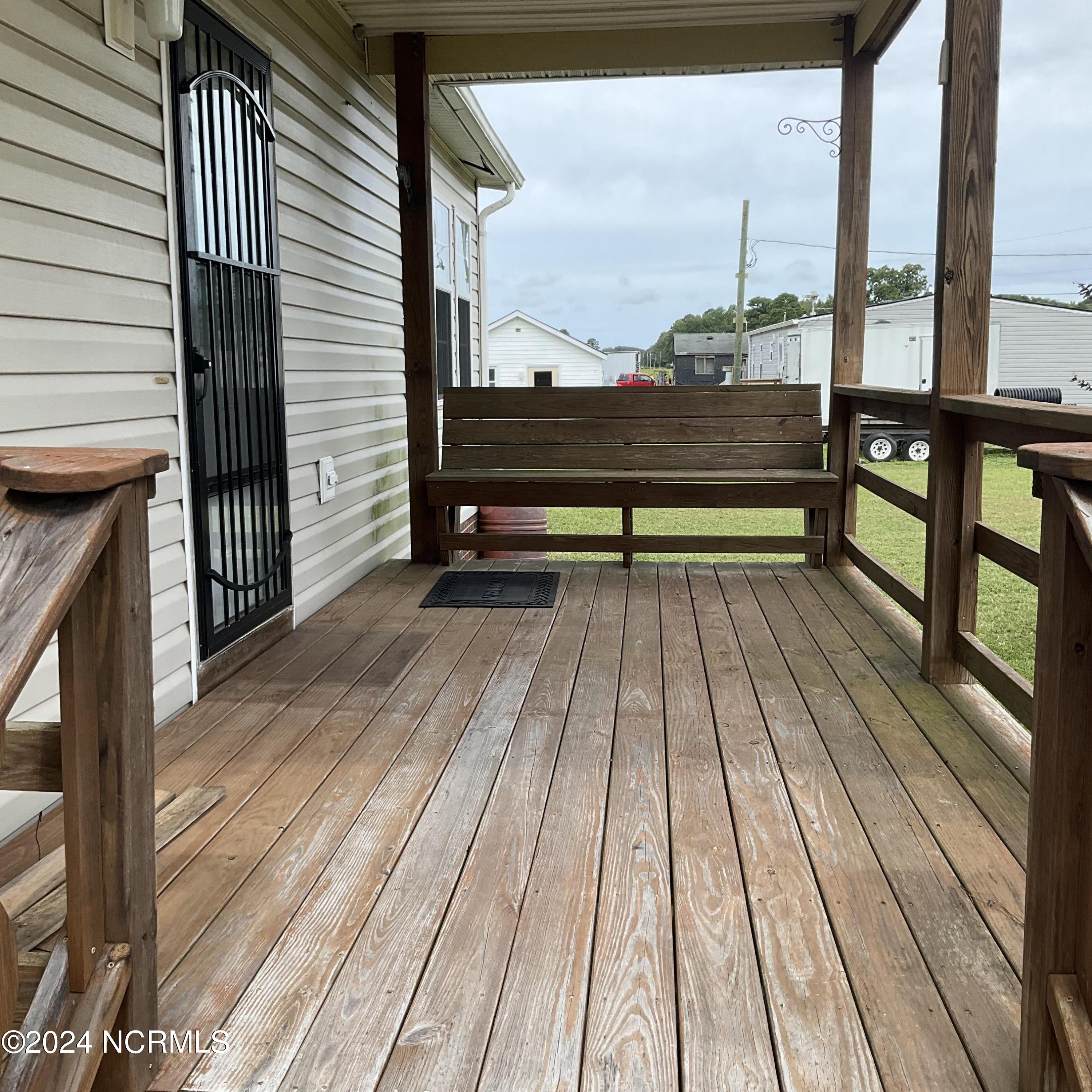310 Poyners Road Property Photo 2