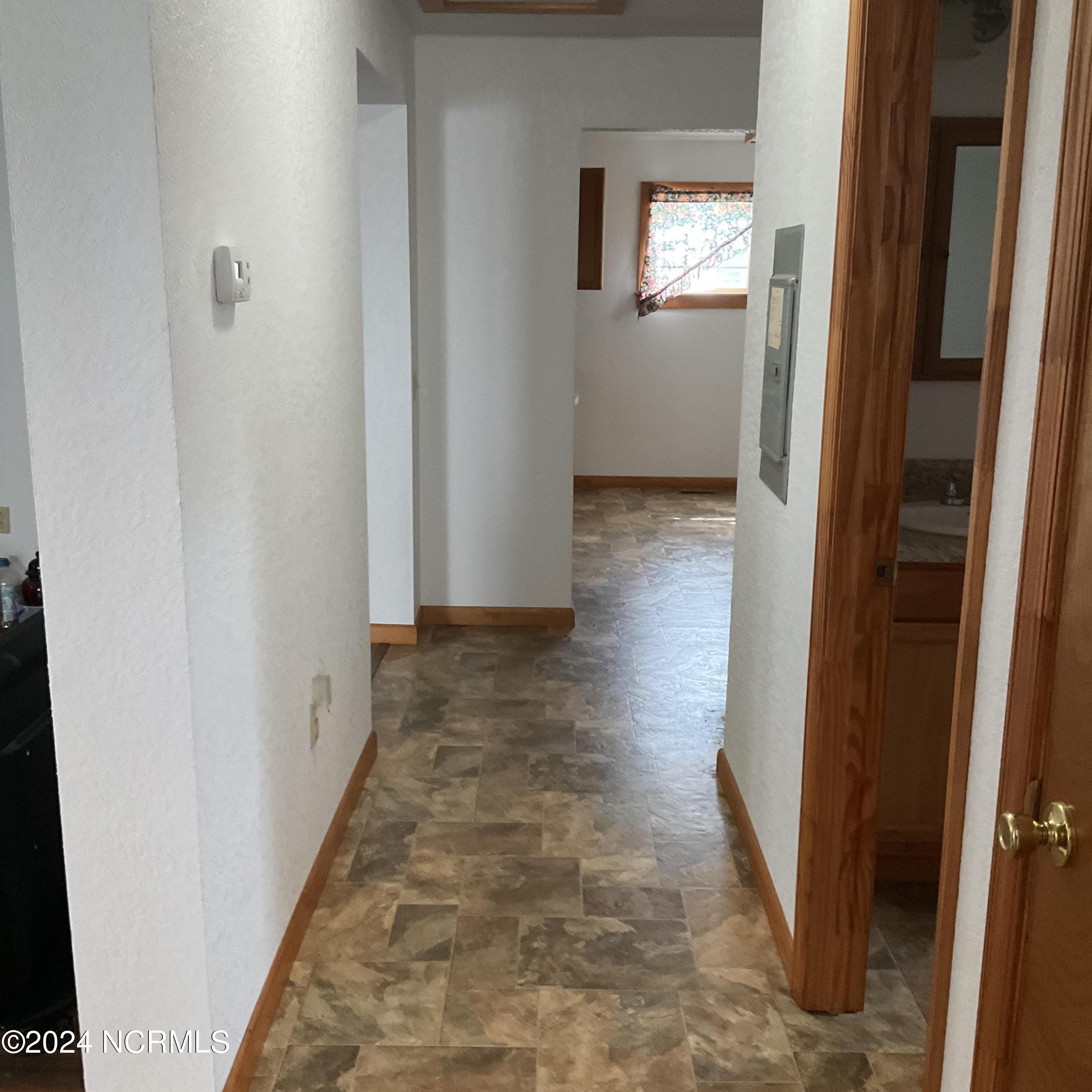 310 Poyners Road Property Photo 10