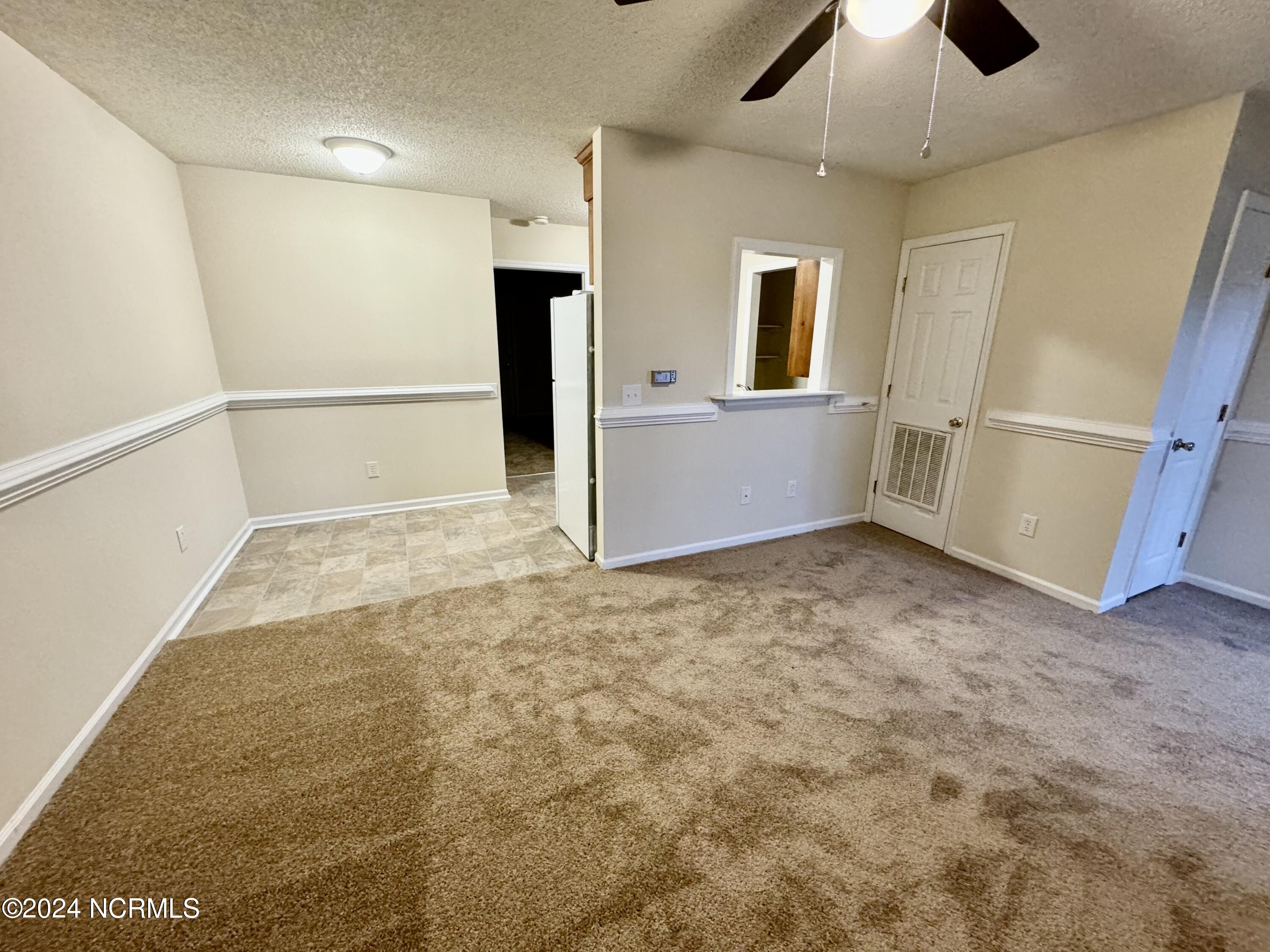 772 E 3rd Street K Property Photo 8
