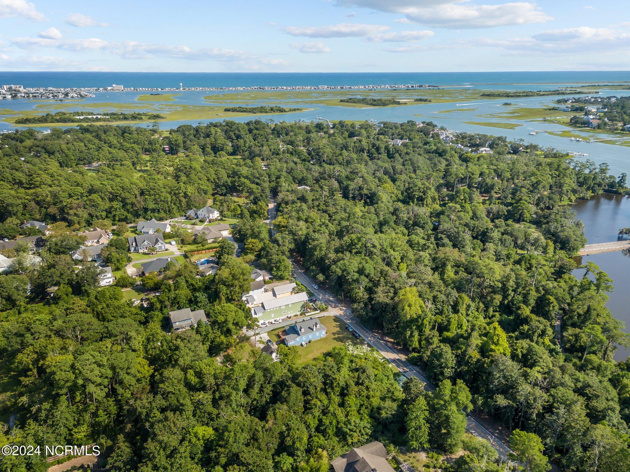 521 Airlie Road Property Photo