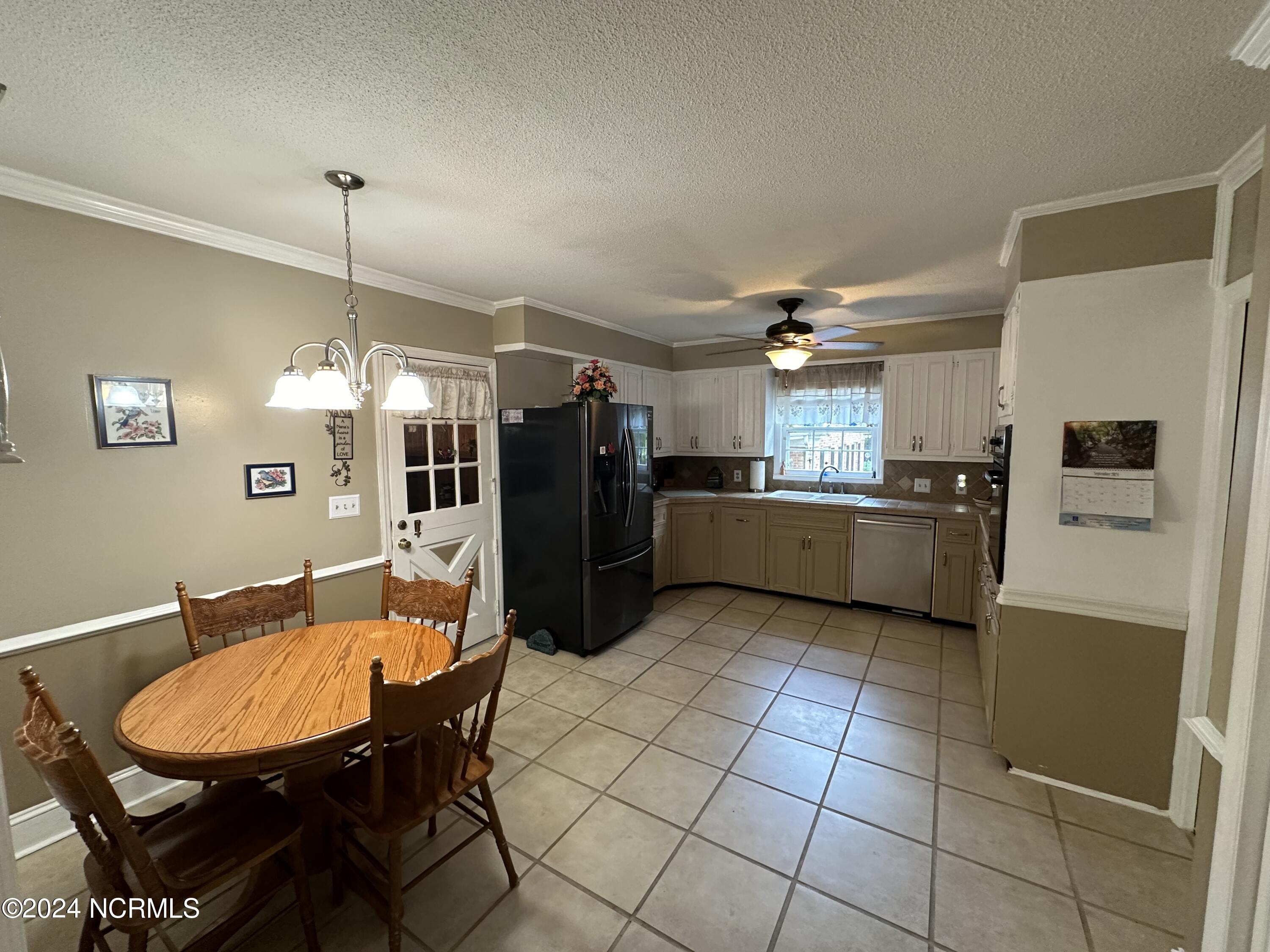 12521 Bag Pipe Lane Property Photo 7